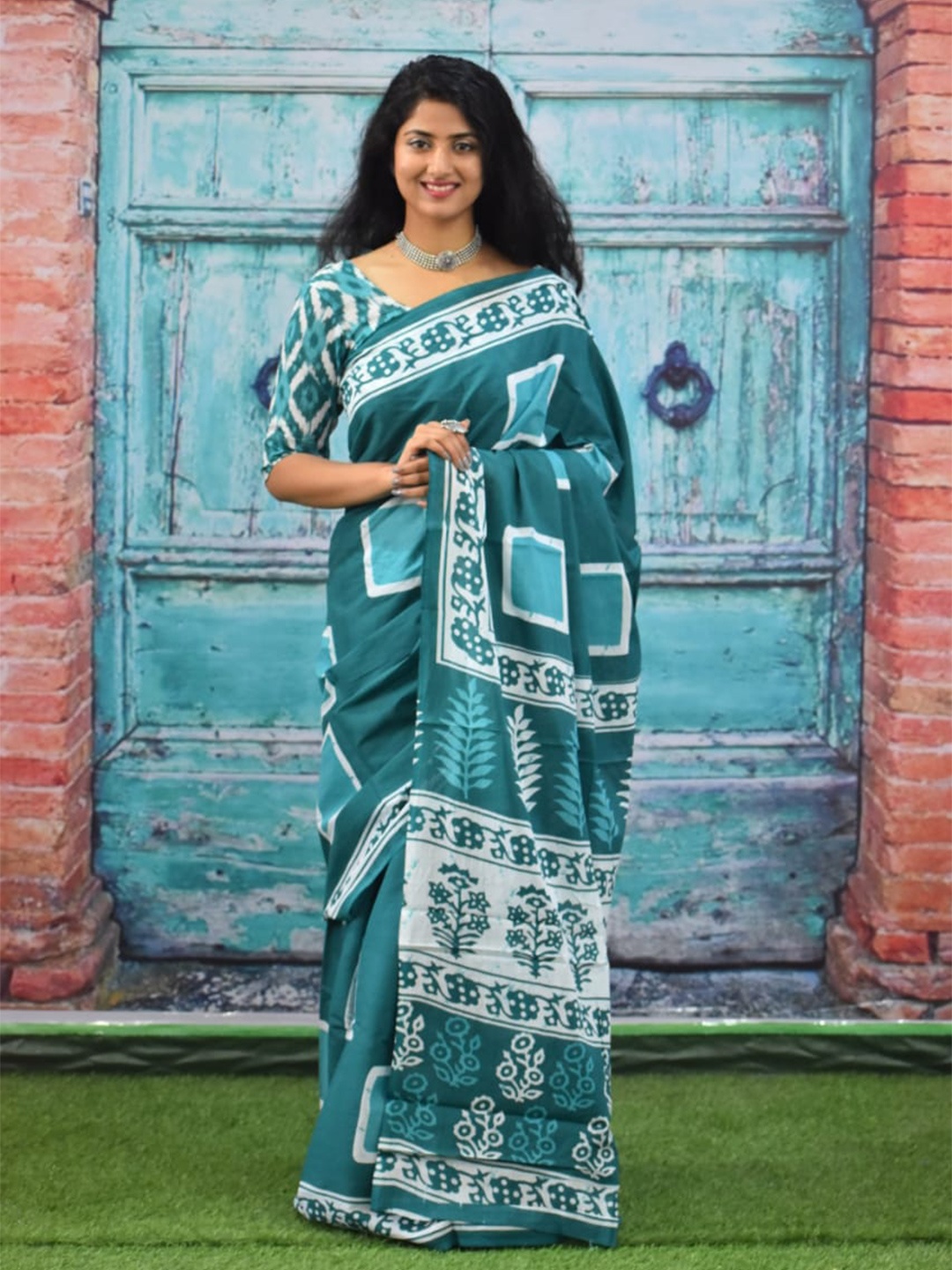 

Sanganeri Print Pure Cotton Bagru Saree, Turquoise blue