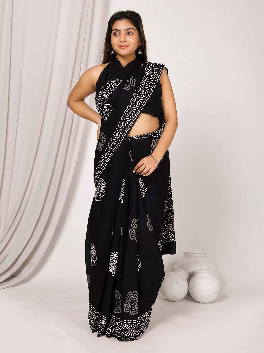 

Sanganeri Print Floral Printed Pure Cotton Bagru Saree, Black