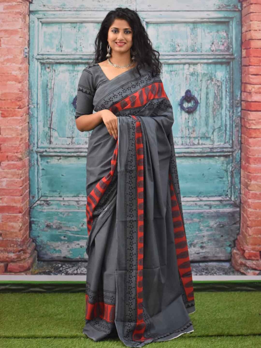 

Sanganeri Print Floral Pure Cotton Ikat Saree, Grey