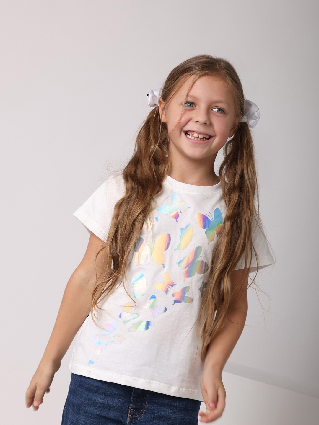 

BAESD Girls Graphic Printed Organic Cotton T-shirt, Off white
