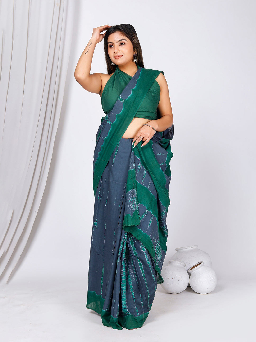 

Sanganeri Print Tie and Dye Pure Cotton Bagru Saree, Green