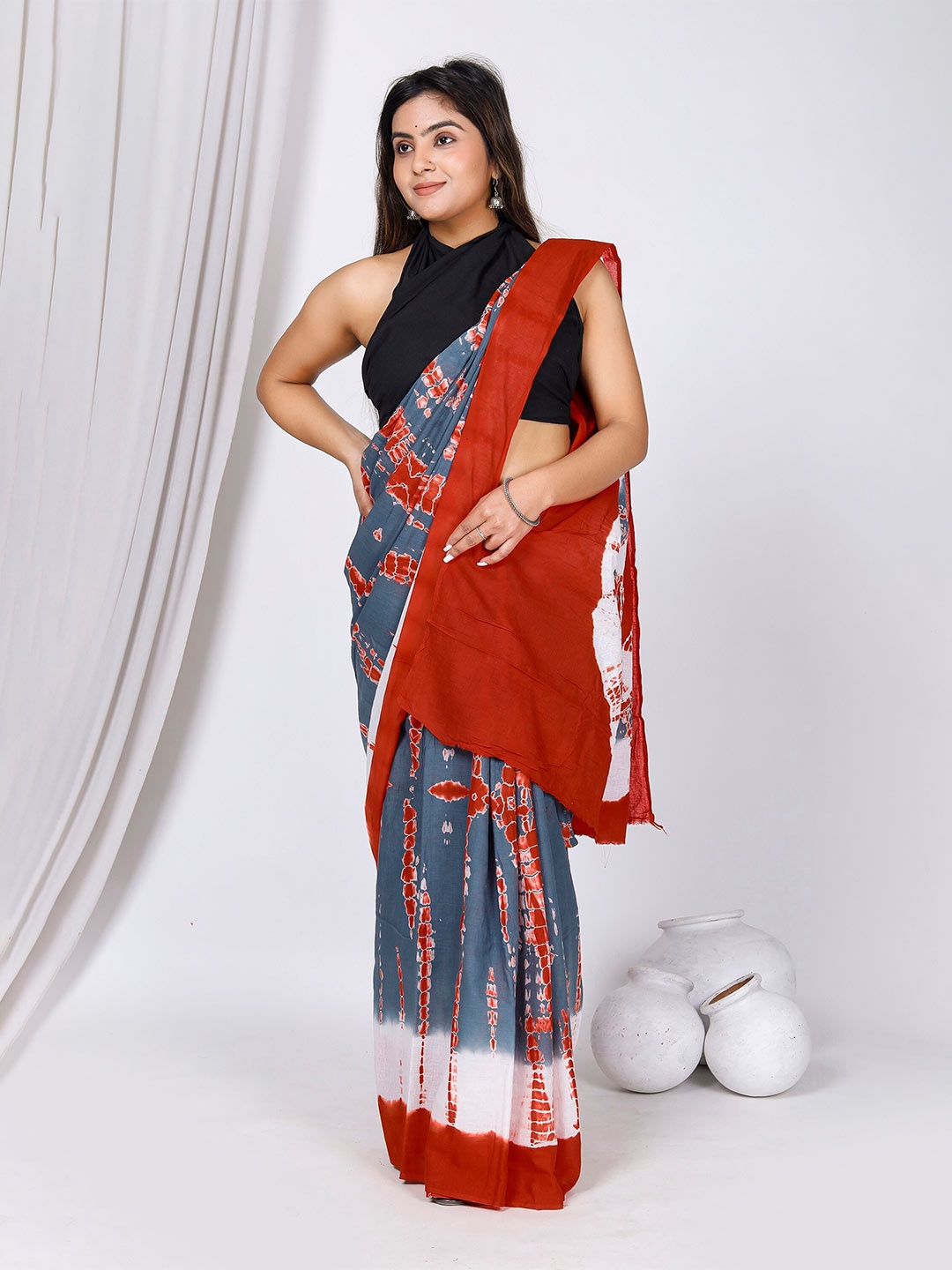 

Sanganeri Print Tie and Dye Pure Cotton Bagru Saree, Red