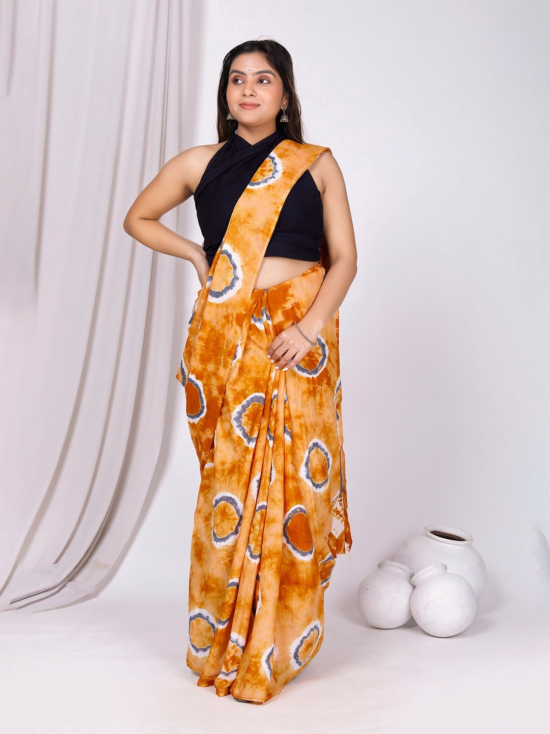 

Sanganeri Print Tie And Dye Pure Cotton Bagru Saree, Orange