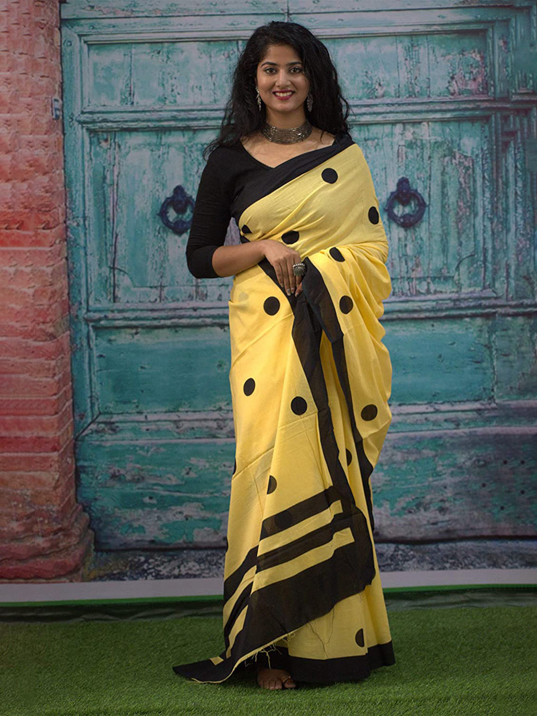

Sanganeri Print Polka Dot Pure Cotton Block Print Saree, Yellow