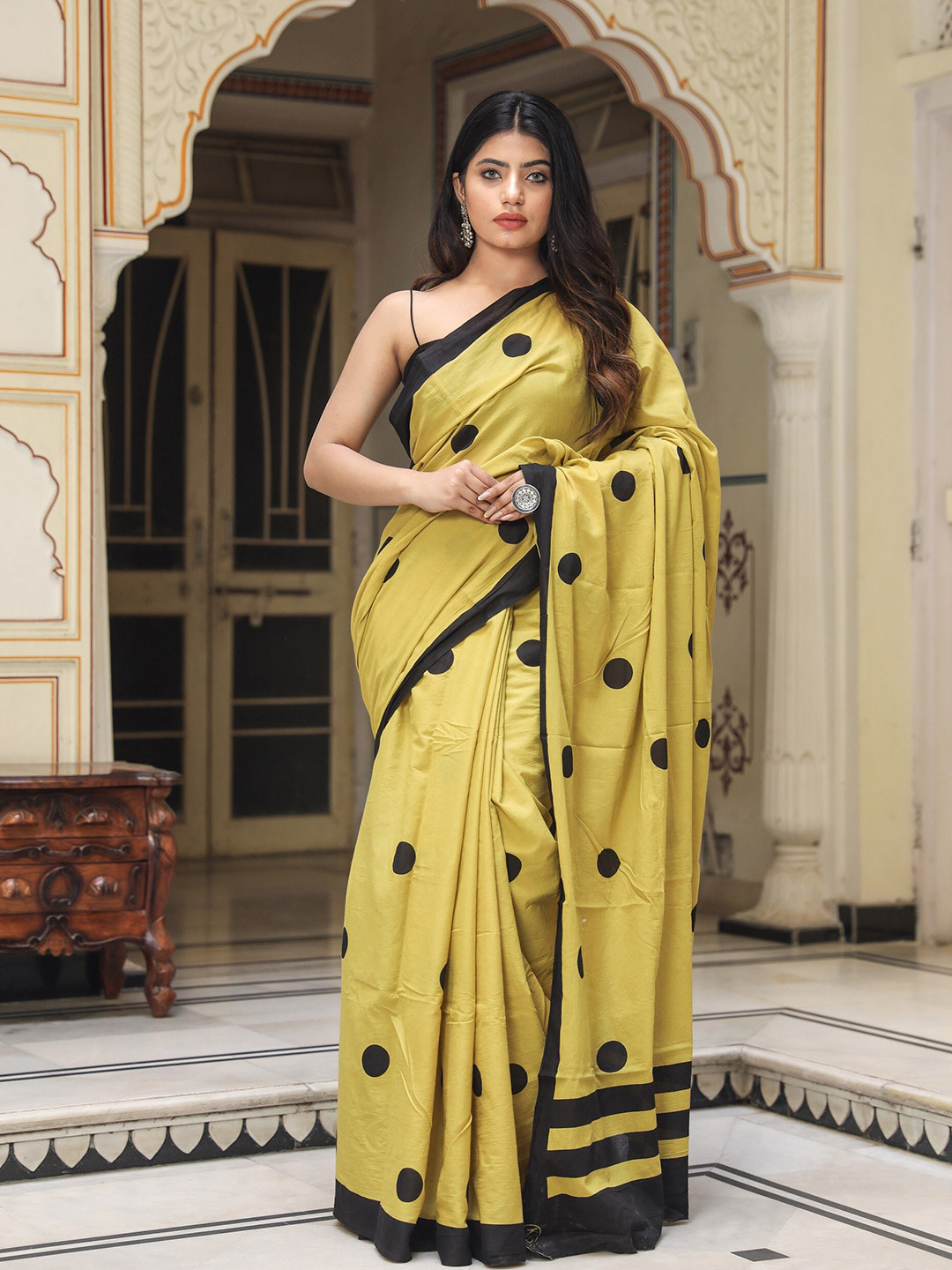 

Sanganeri Print Polka Dot Printed Pure Cotton Block Print Saree, Green