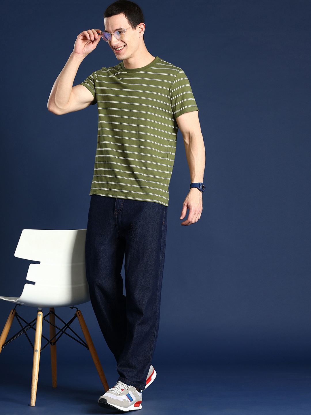 

Mast & Harbour Men Striped T-shirt, Olive