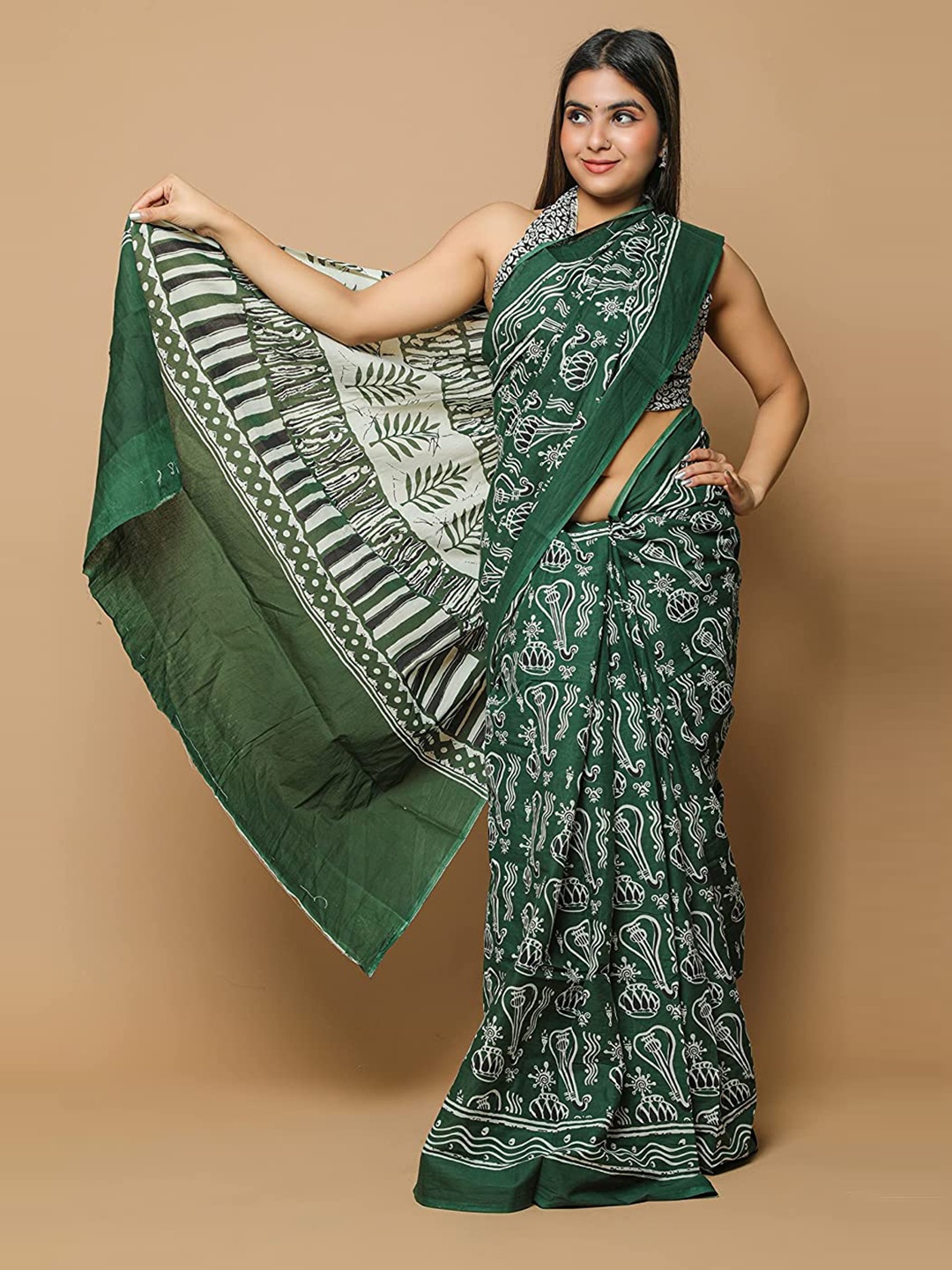 

JAIPURI BLOCK PRINT Ethnic Motifs Mulmul Cotton Block Print Saree, Green