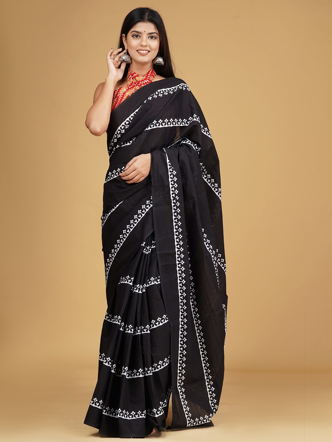 

JAIPURI BLOCK PRINT Ethnic Motif Printed Pure Cotton Bagru Saree, Black