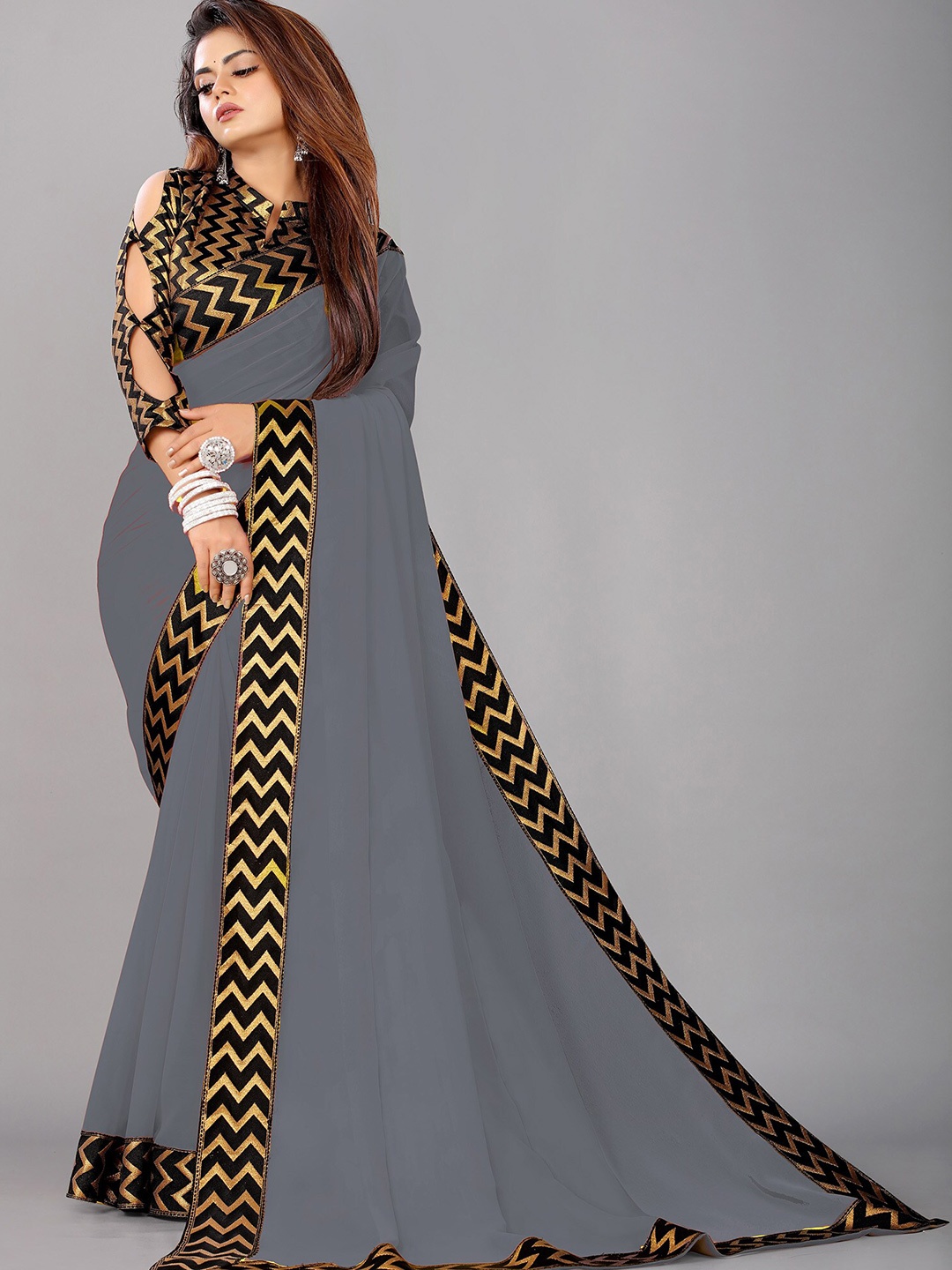 

Reeta Fashion Jacquard Pure Georgette Saree, Grey