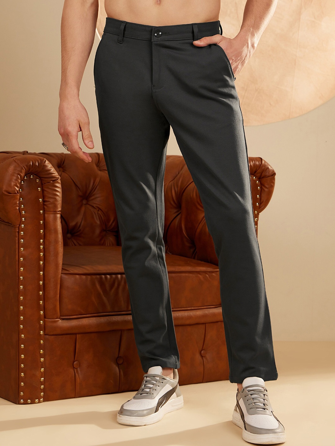 

DENNISON Men Smart Tapered Fit Easy Wash 4-Way Lycra Trouser, Grey