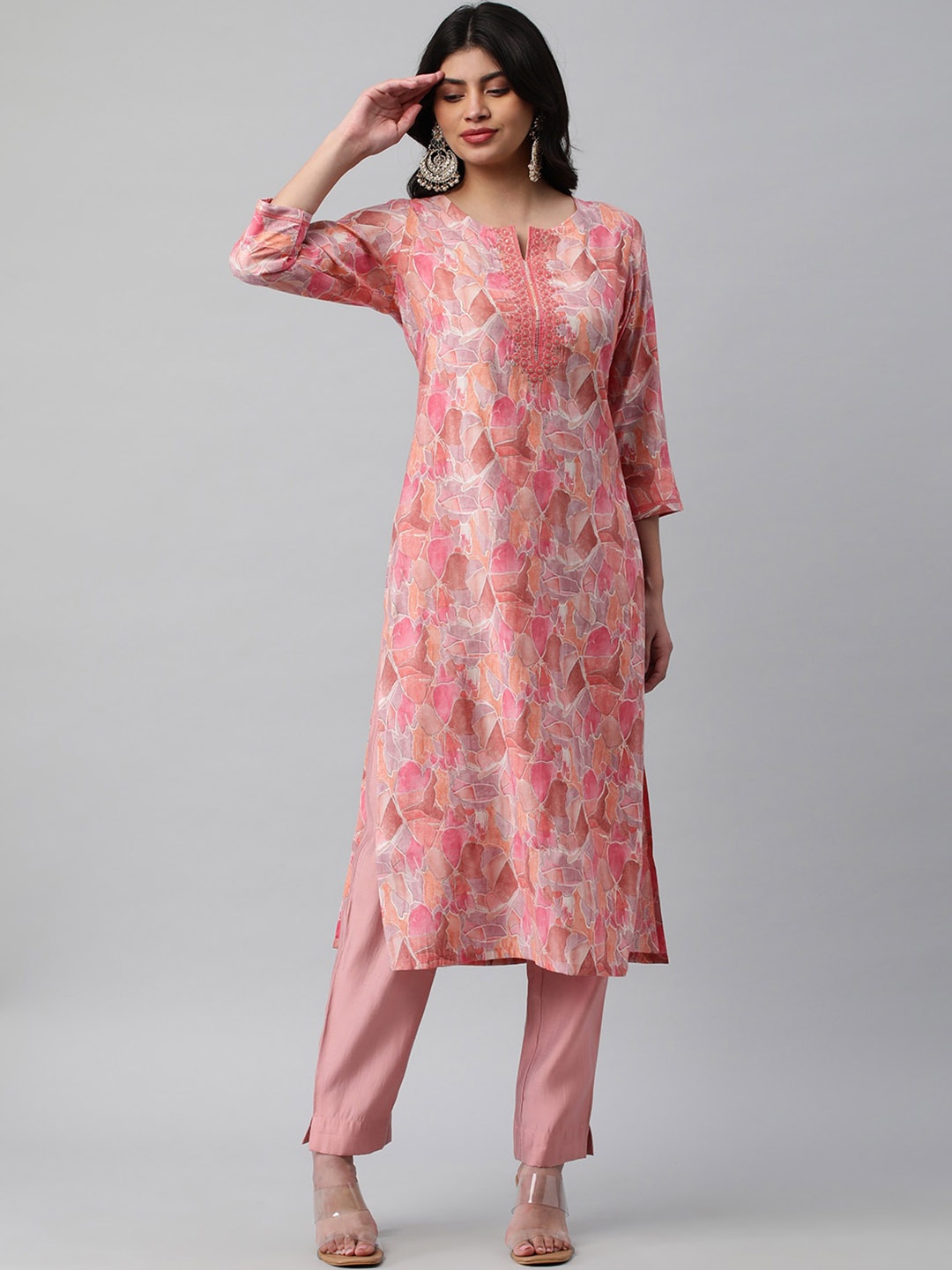 

KAMI KUBI Floral Printed Round Neck Three Quarter Sleeves Chanderi Silk Kurta, Peach