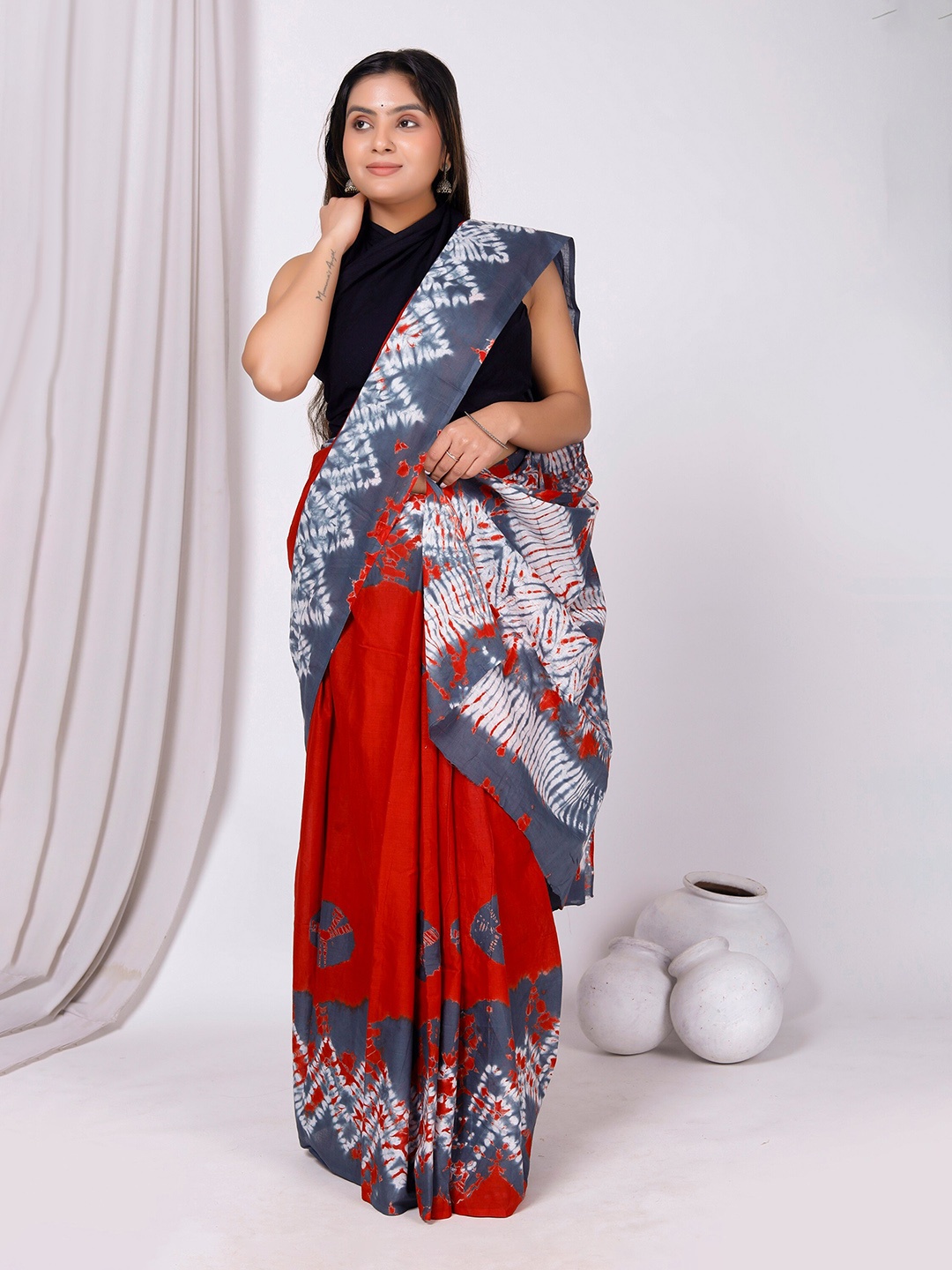 

JAIPURI BLOCK PRINT Tie and Dye Pure Cotton Bagru Saree, Red