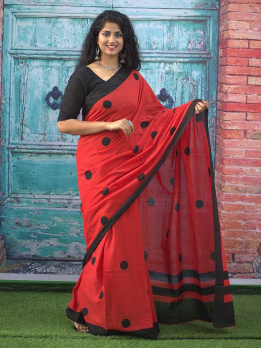 

JAIPURI BLOCK PRINT Polka Dot Pure Cotton Bagru Saree, Red