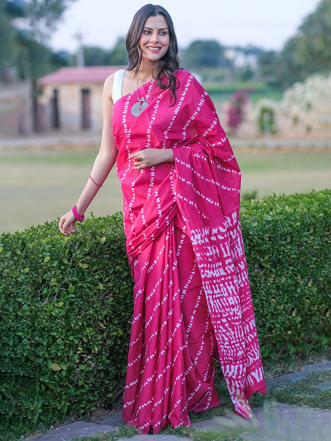 

JAIPURI BLOCK PRINT Leheriya Pure Cotton Block Printed Saree, Pink