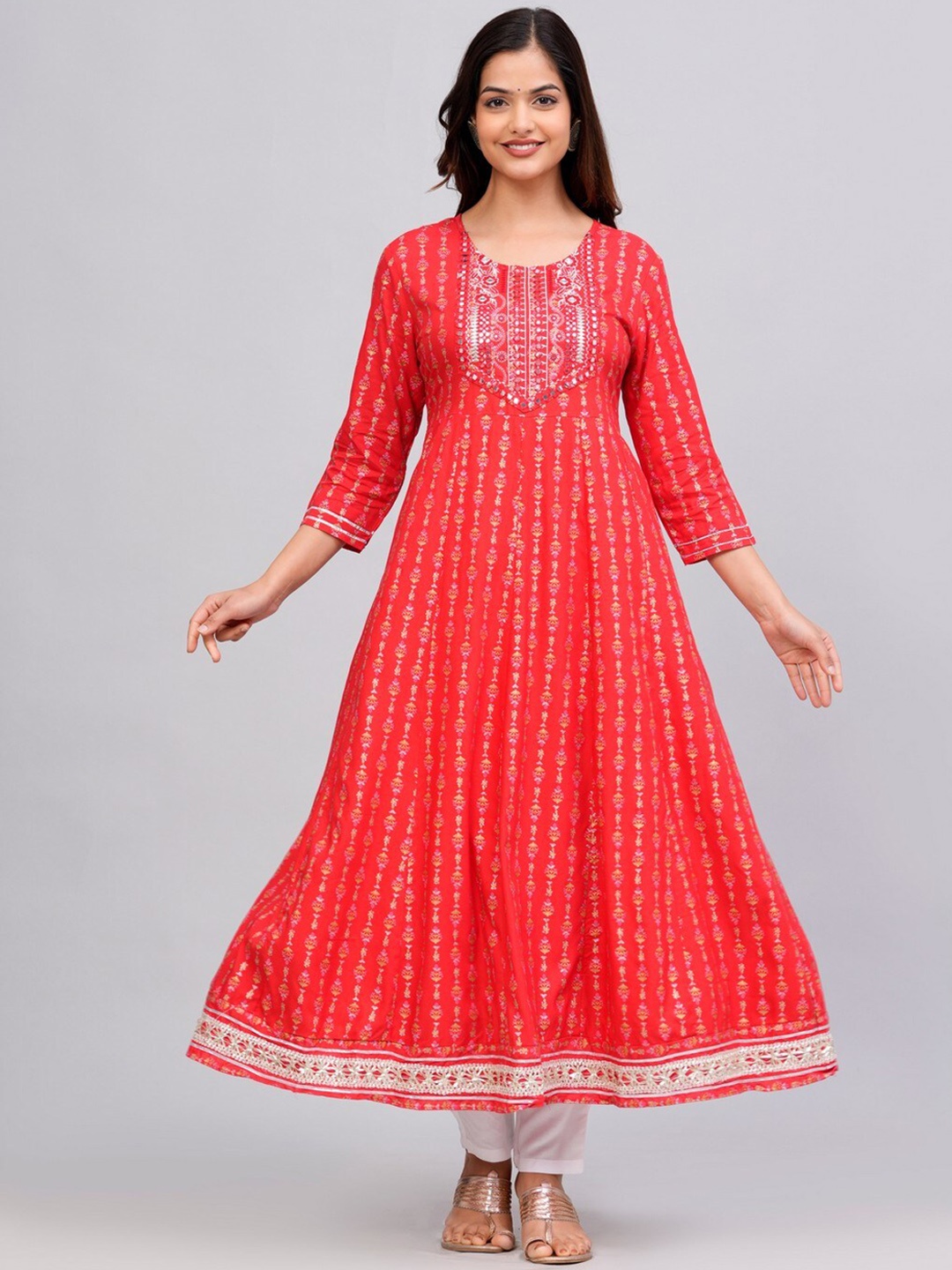 

SGRF Ethnic Motifs Printed Regular Gotta Patti Kurta with Palazzos & With Dupatta, Red