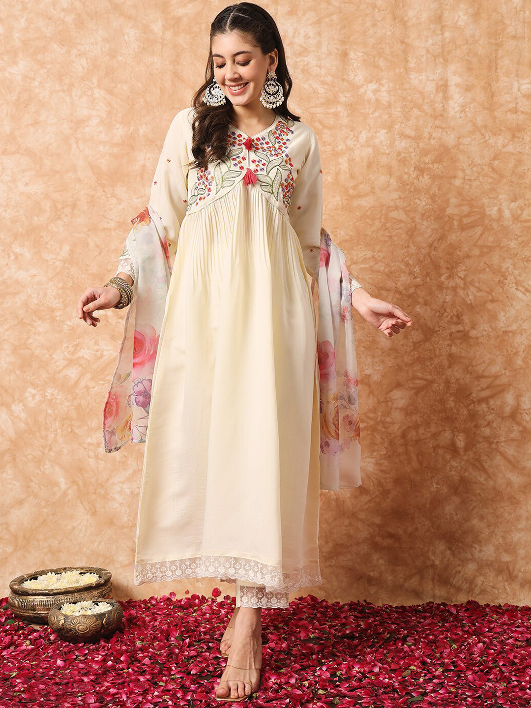 

KALINI Floral Yoke Design Thread Work Empire Kurta With Trouser & Dupatta, Off white