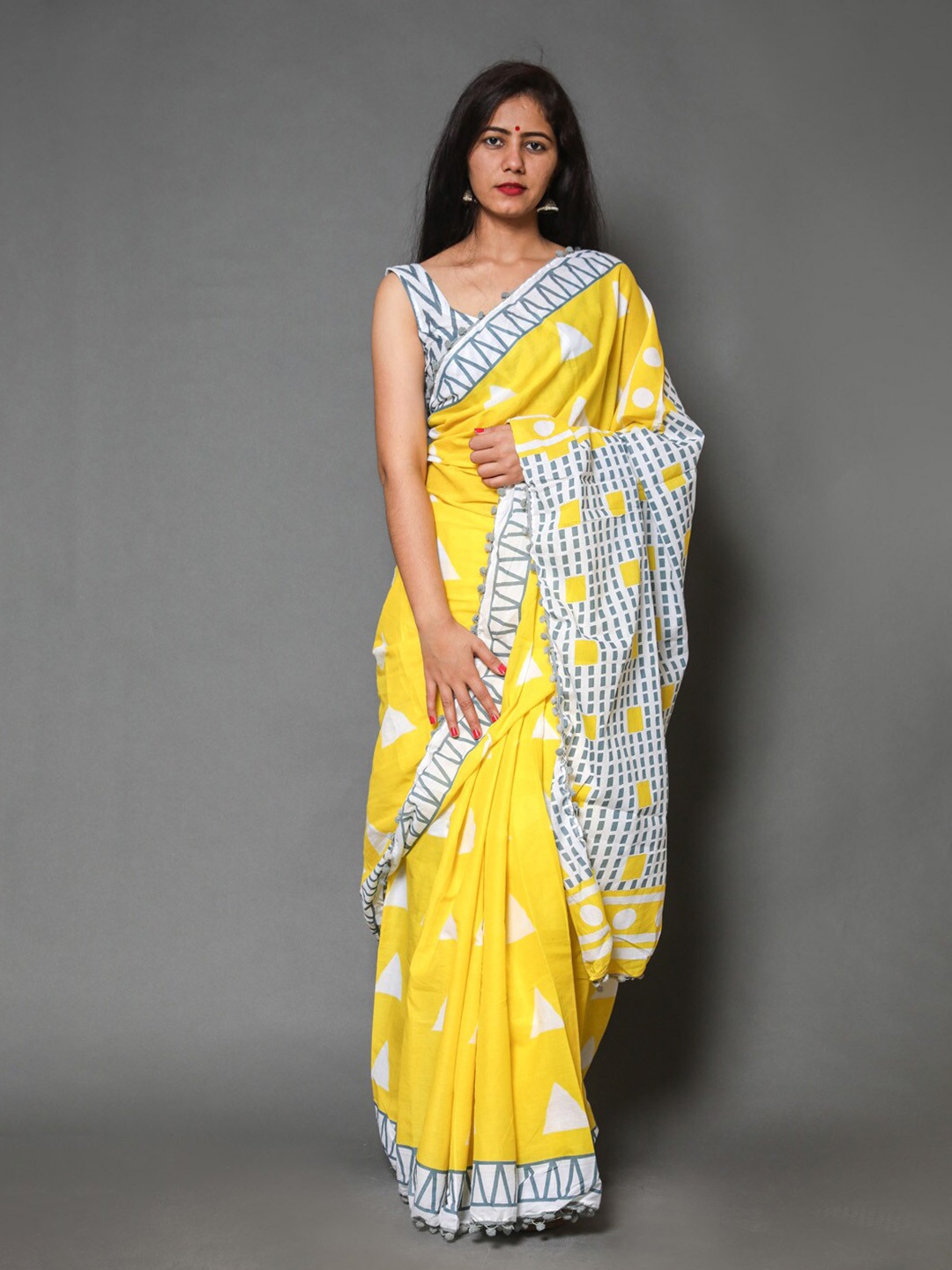 

JAIPURI BLOCK PRINT Pure Cotton Bagru Saree, Yellow