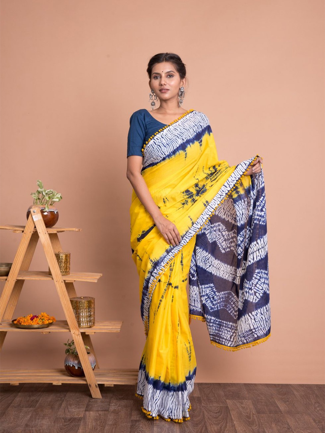 

JAIPURI BLOCK PRINT Tie and Dye Pure Cotton Block Print Saree, Yellow