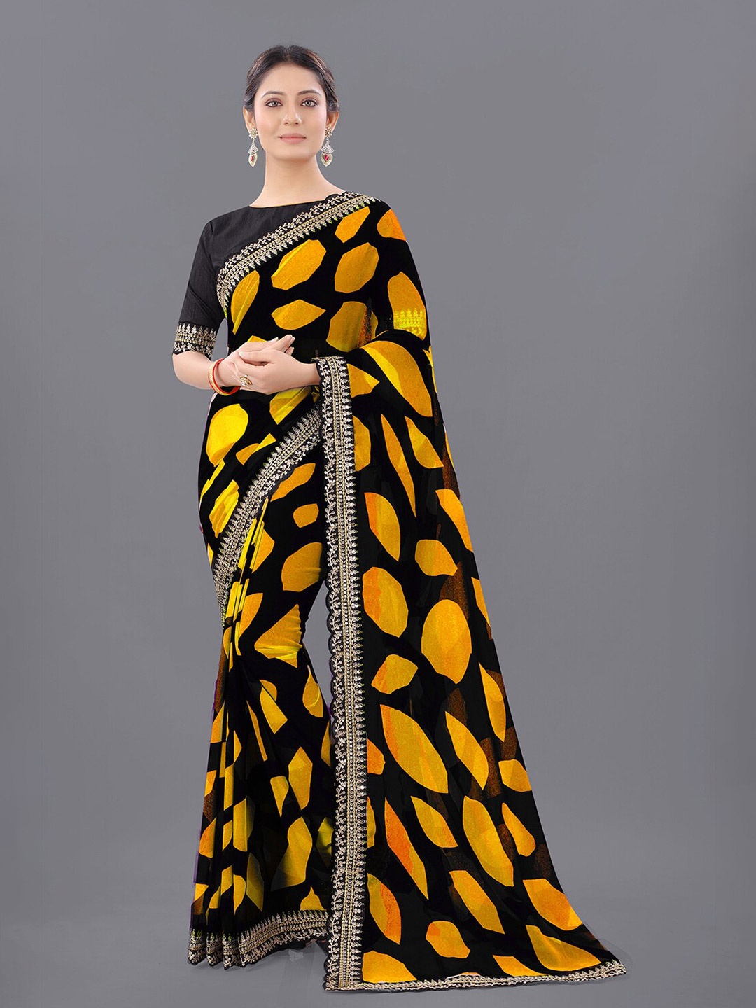

Reeta Fashion Printed & Sequinned Pure Georgette Saree, Yellow