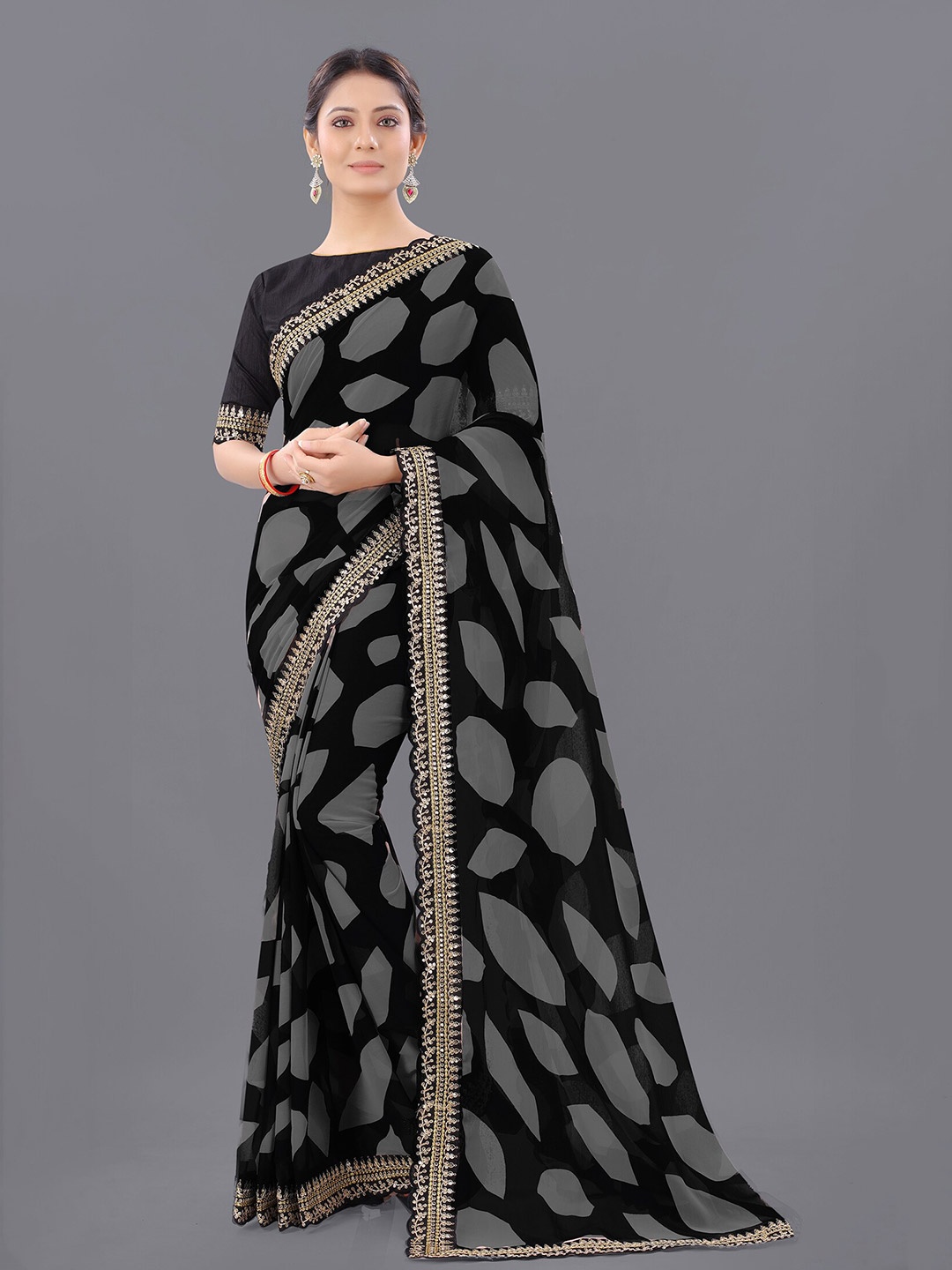 

Reeta Fashion Embroidered Pure Georgette Saree, Grey
