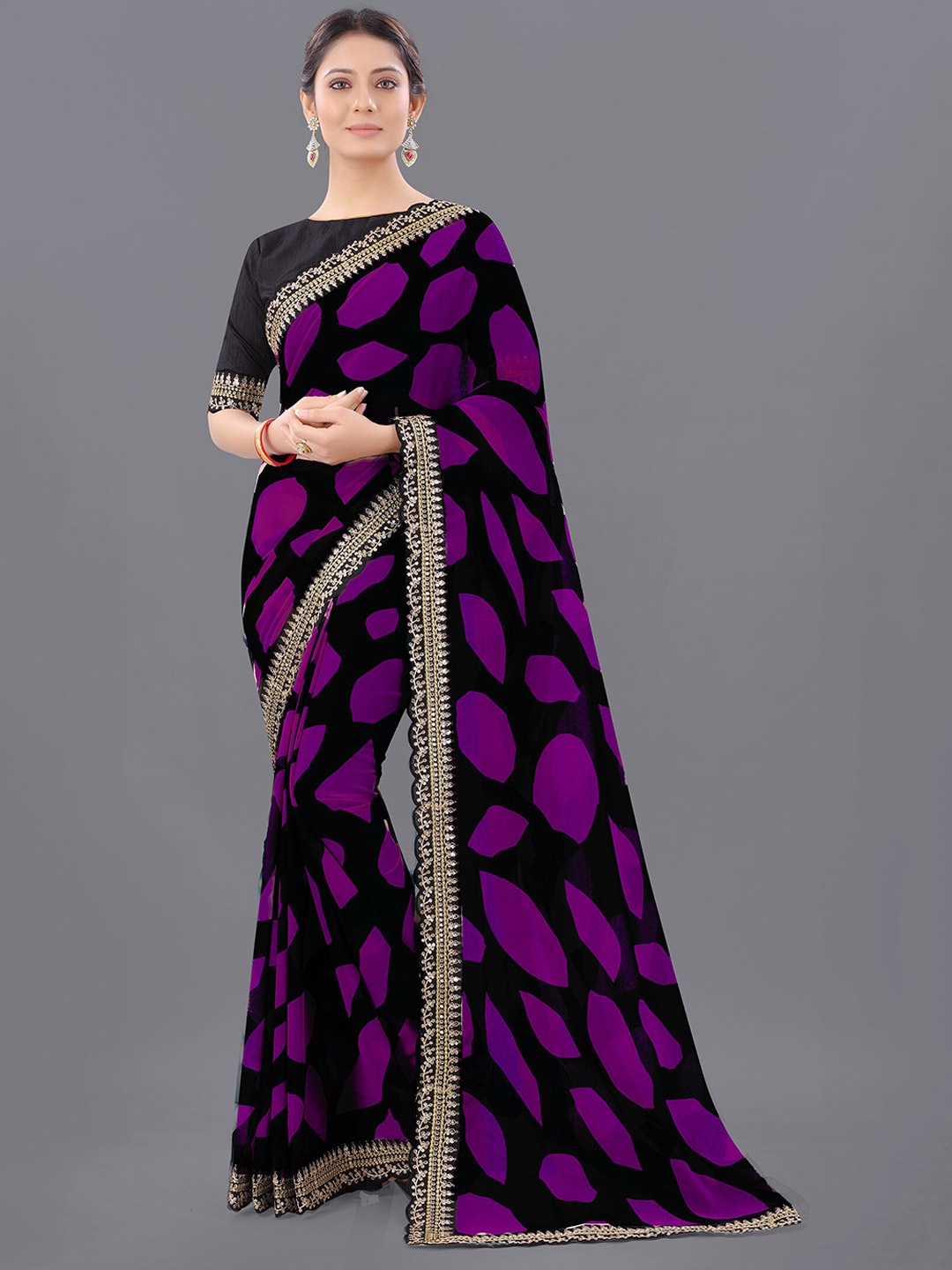 

Reeta Fashion Embroidered Pure Georgette Saree, Purple