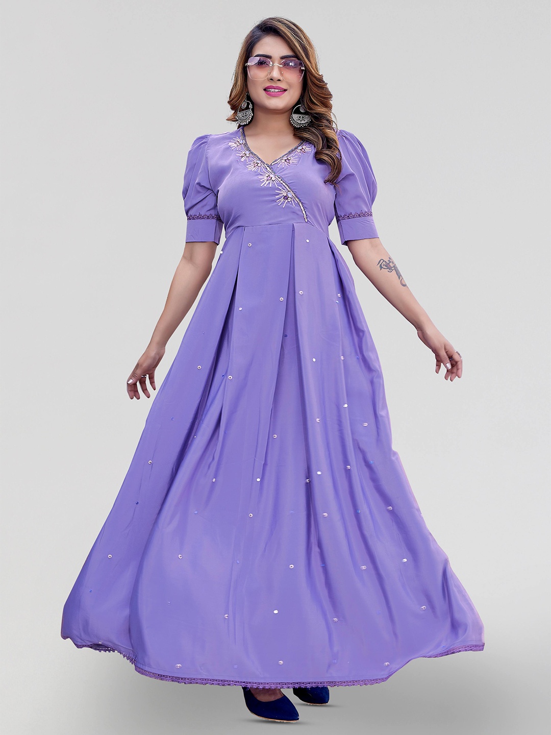 

PYARI - A style for every story Embellished Floral Printed Puff Sleeves Flared Maxi Dress, Purple