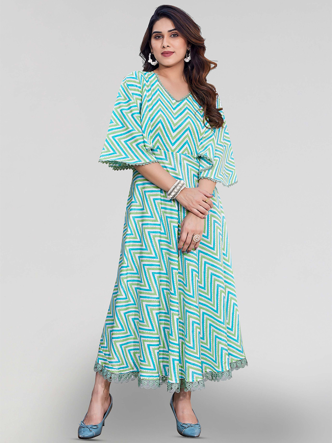 

PYARI - A style for every story Chevron Printed Flared Sleeves Fit & Flare Maxi Dress, Blue