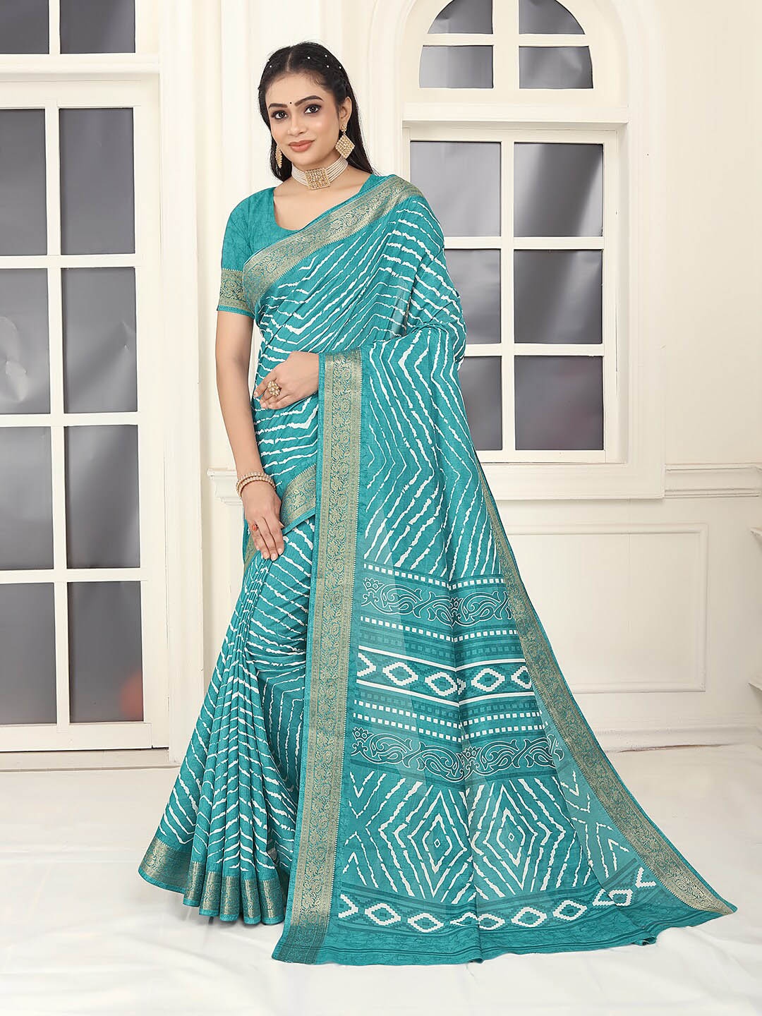 

Pionex Striped Zari Leheriya Saree, Blue