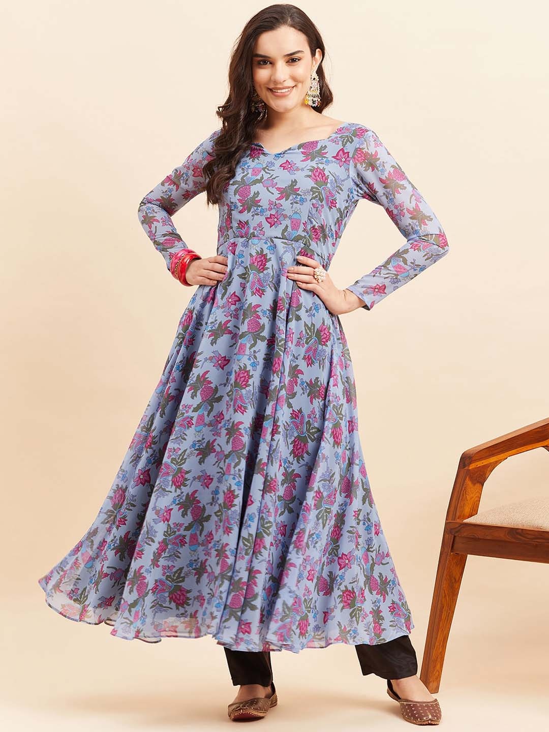 

KALINI Floral Printed Sweetheart Neck Georgette Anarkali Kurta, Blue