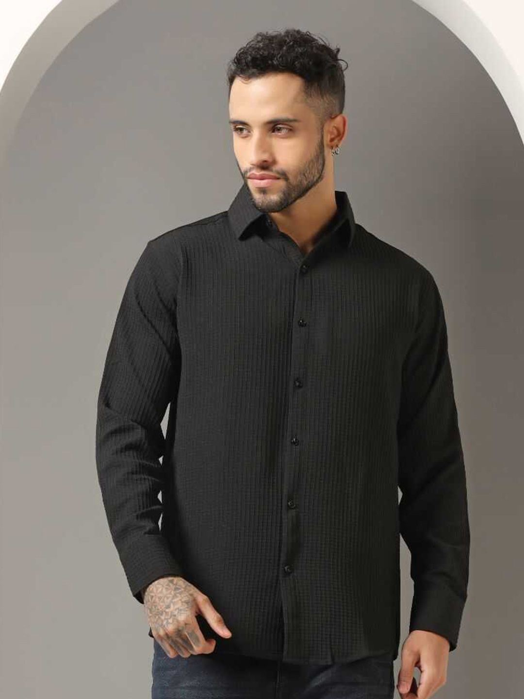 

GRECIILOOKS Classic Textured Self Design Long Sleeves Casual Shirt, Black