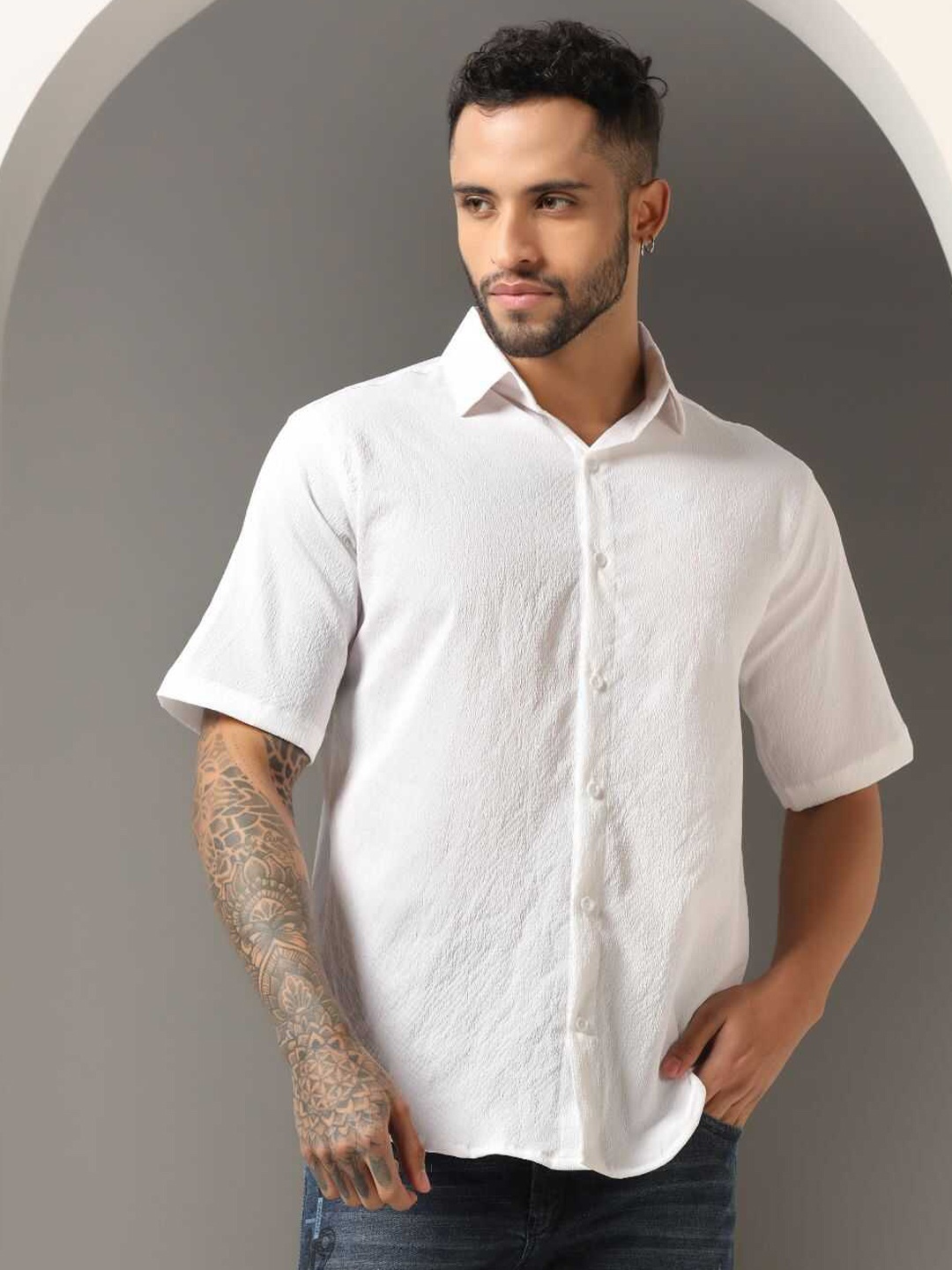 

GRECIILOOKS Classic Textured Self Design Short Sleeves Casual Shirt, White