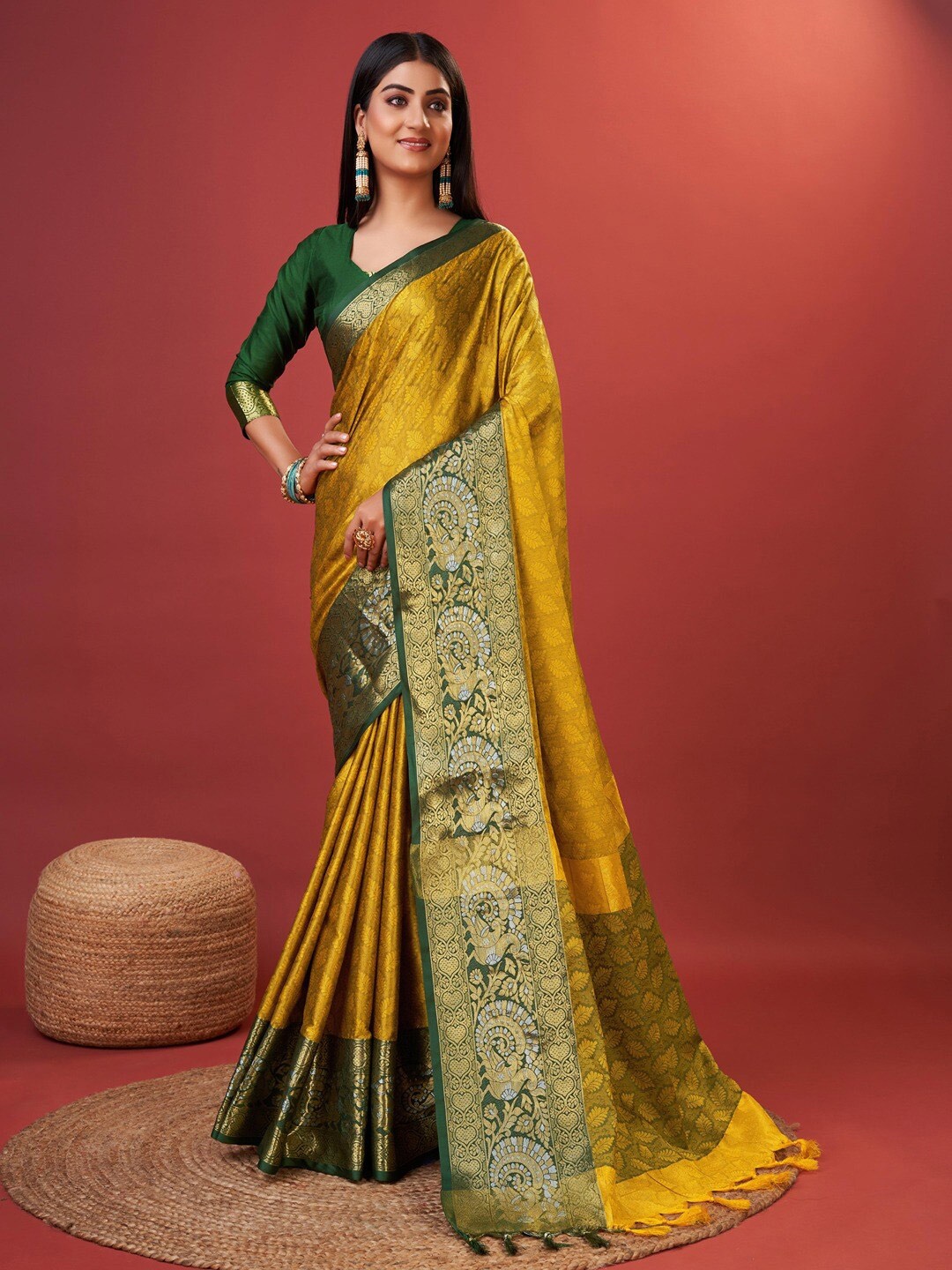 

Vilochan Ethnic Motifs Woven Design Zari Silk Cotton Banarasi Saree, Yellow