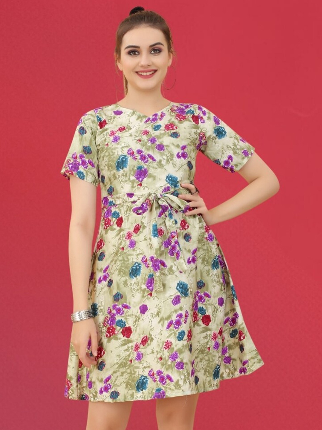 

MAGMINA Floral Printed V-Neck A-line Dress, White
