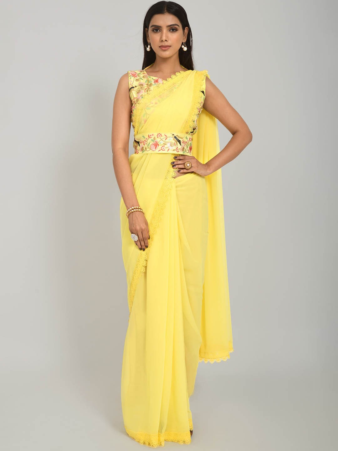 

Angroop Poly Georgette Belted Saree, Yellow