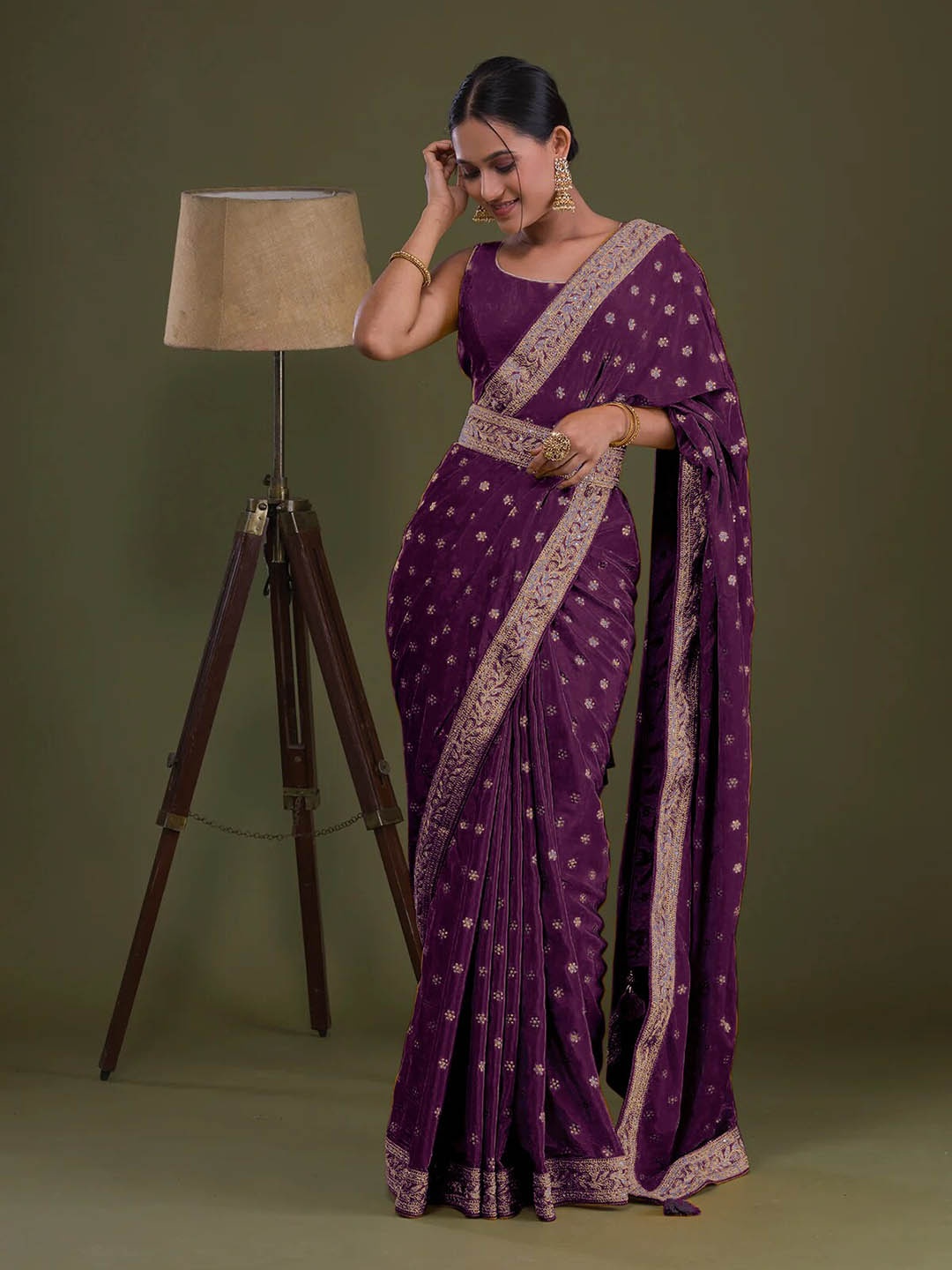 

Angroop Embroidered Silk Cotton Belted Saree, Purple