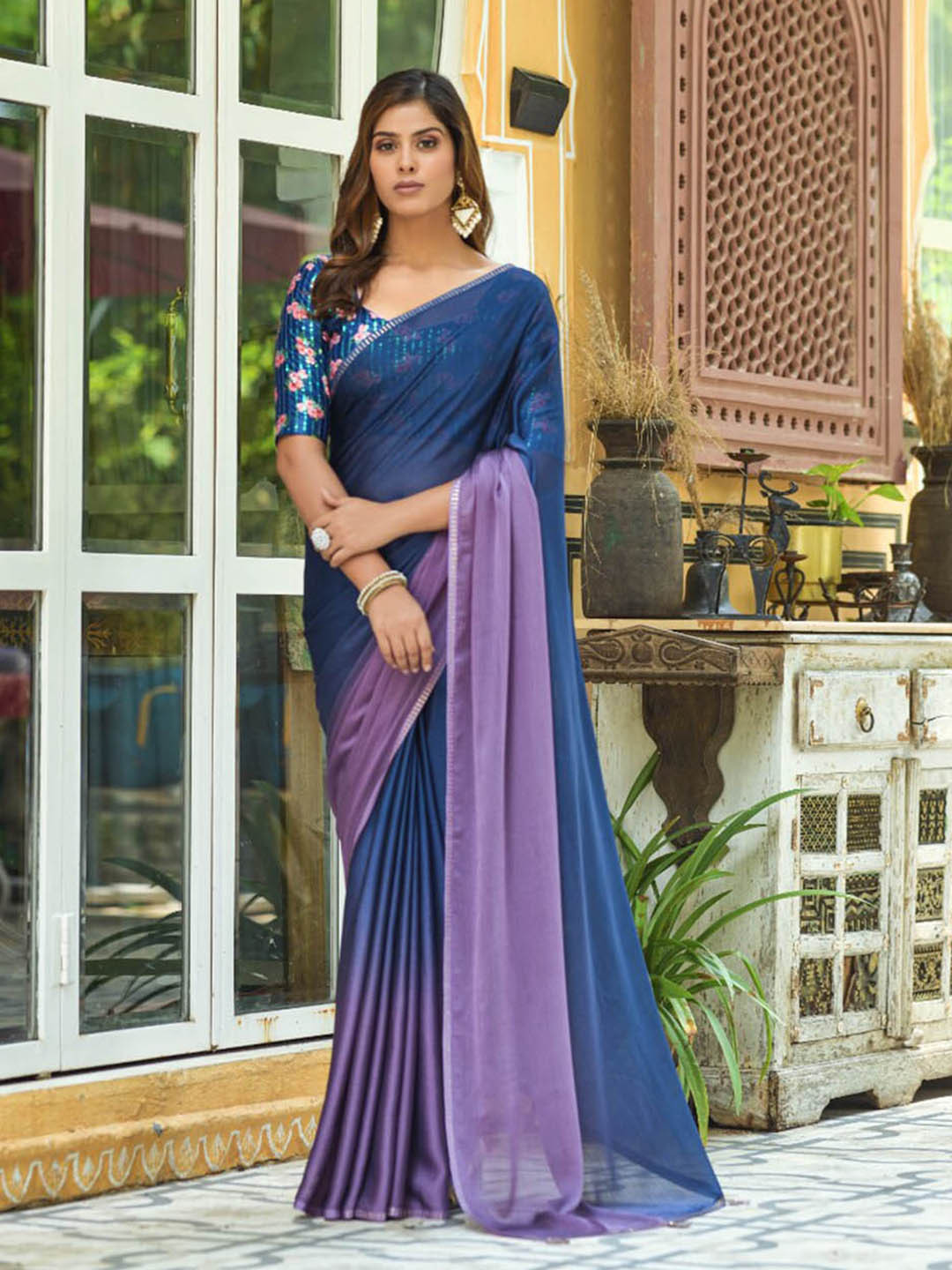 

Angroop Ombre Embroidered Poly Chiffon Saree, Purple