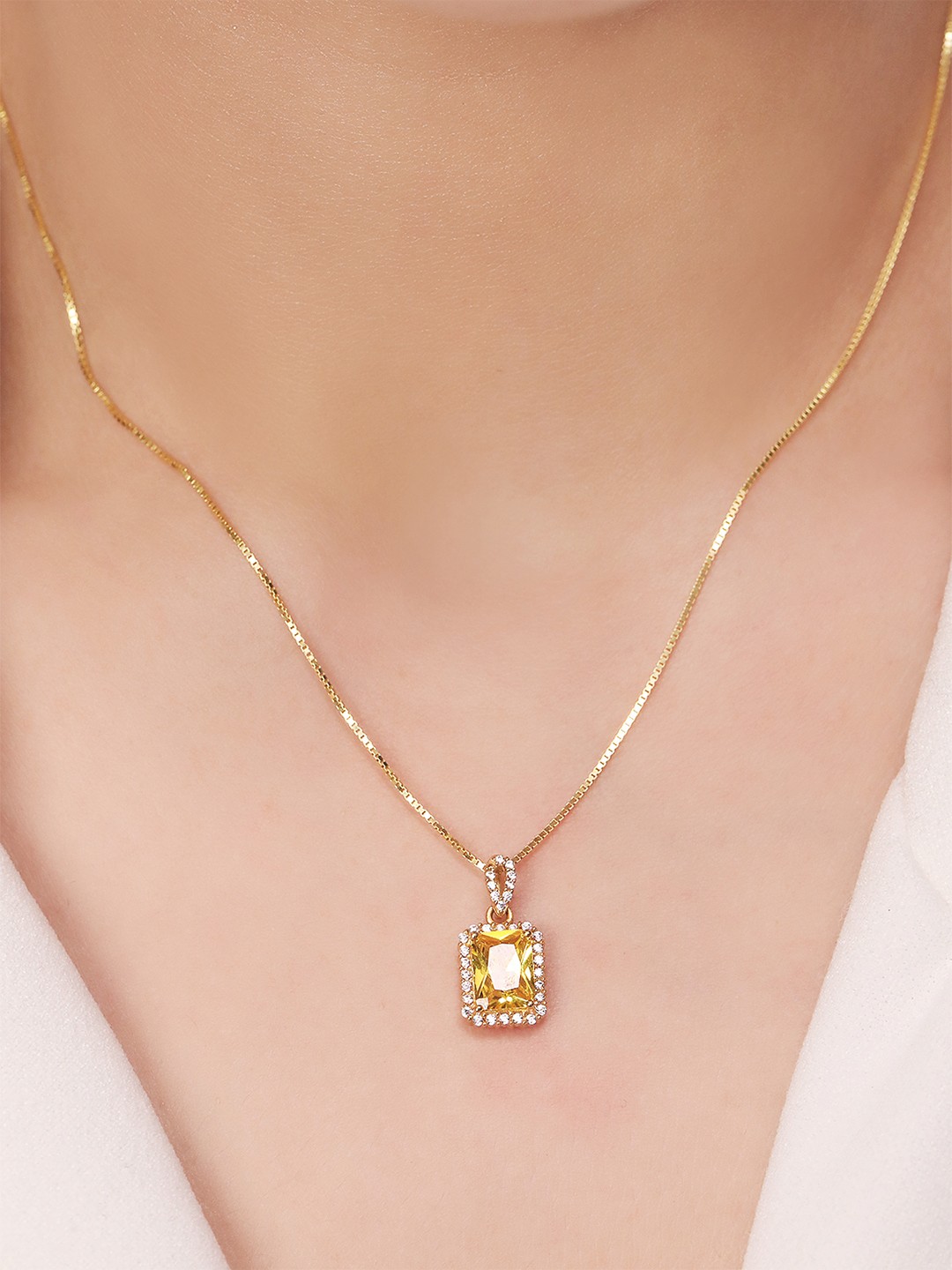 

Zavya Gold-Plated 92.5 Sterling Silver Cubic Zirconia Studded Pendant with Chain