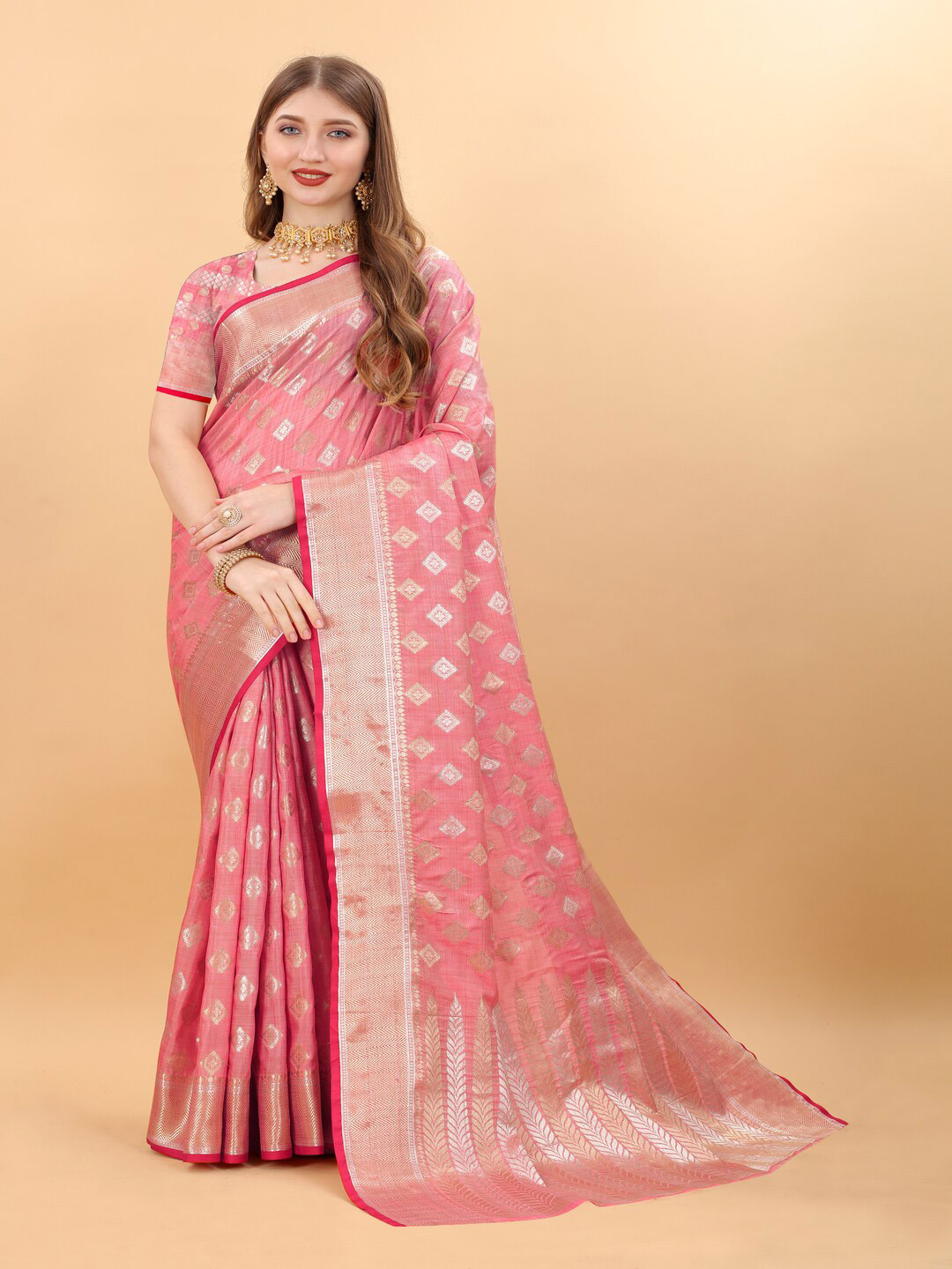

KAPADIYA FAB Geometric Woven Design Zari Silk Cotton Banarasi Saree, Pink