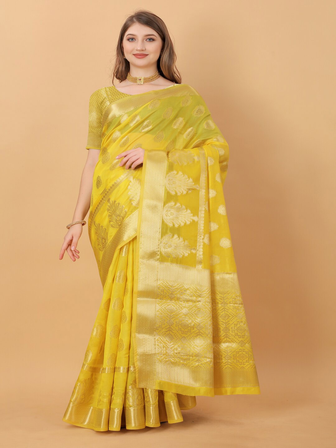 

KAPADIYA FAB Woven Design Zari Organza Banarasi Saree, Yellow