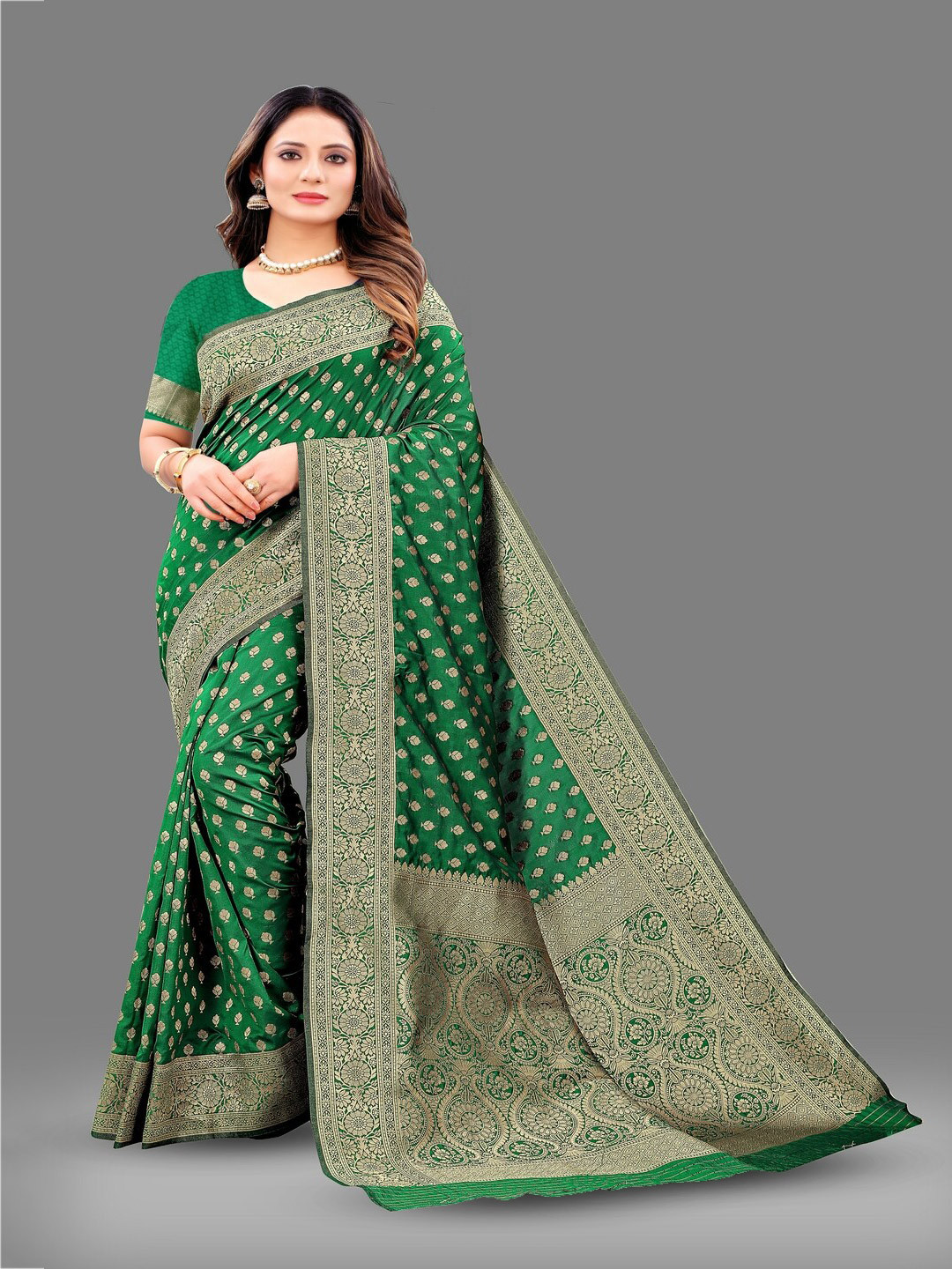 

KAPADIYA FAB Woven Design Zari Banarasi Saree, Green