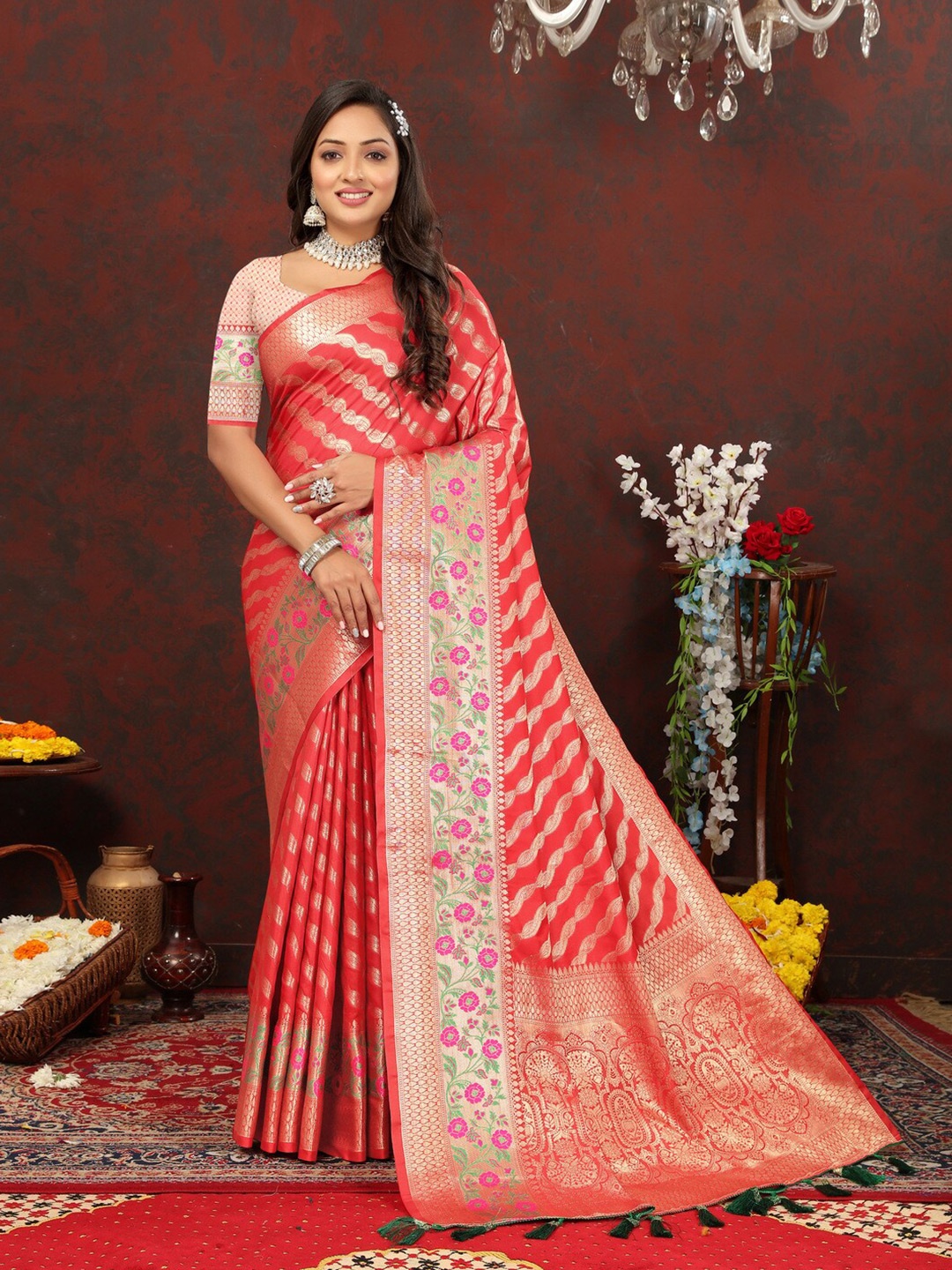 

KAPADIYA FAB Ethnic Motifs Zari Organza Kanjeevaram Saree, Red