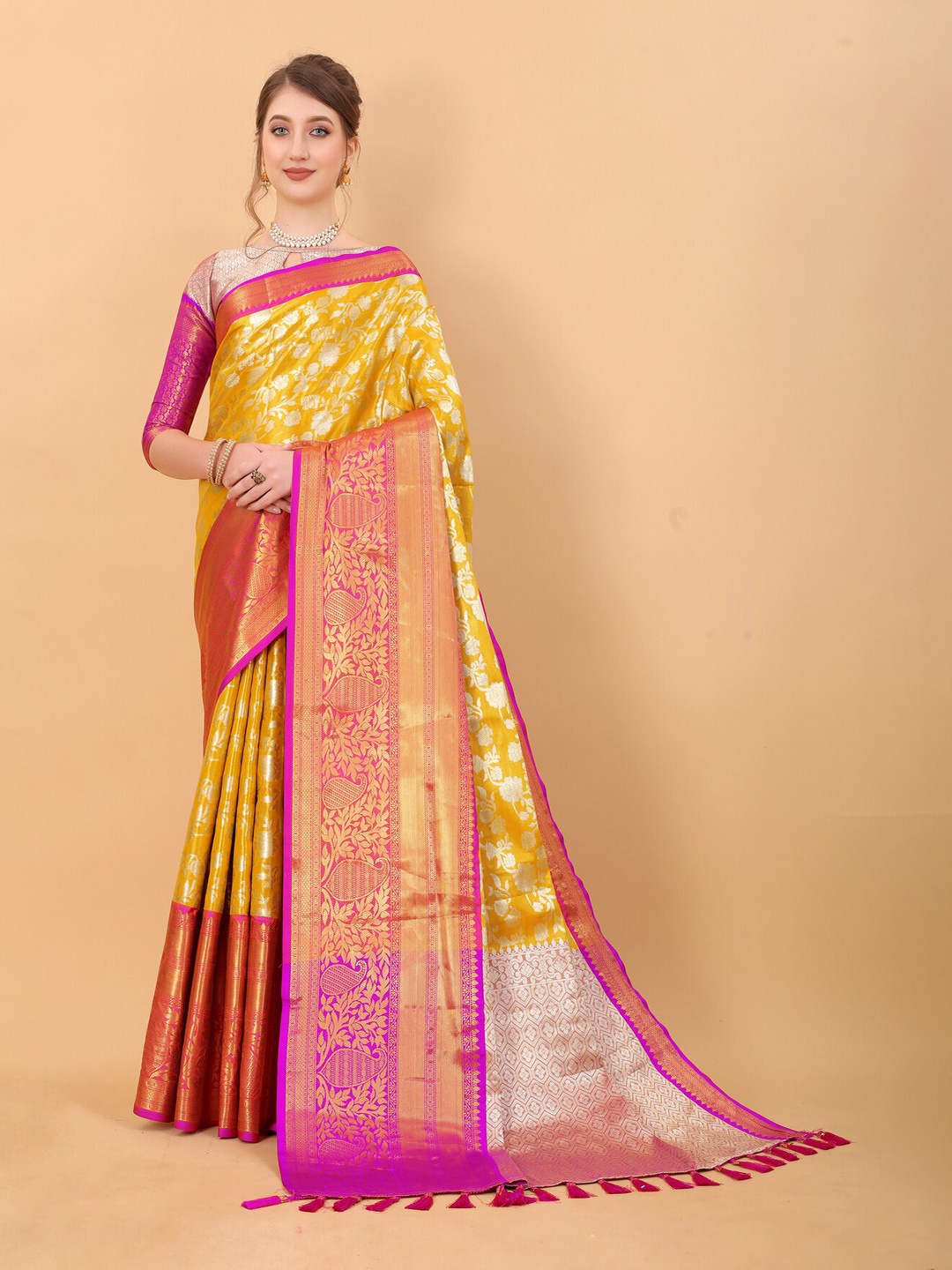 

KAPADIYA FAB Floral Woven Design Zari Organza Kanjeevaram Saree, Yellow