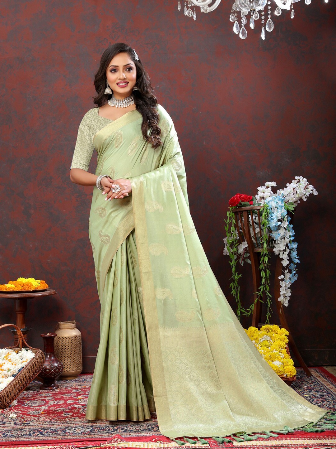 

KAPADIYA FAB Ethnic Printed Zari Organza Banarasi Saree with Tassels, Green