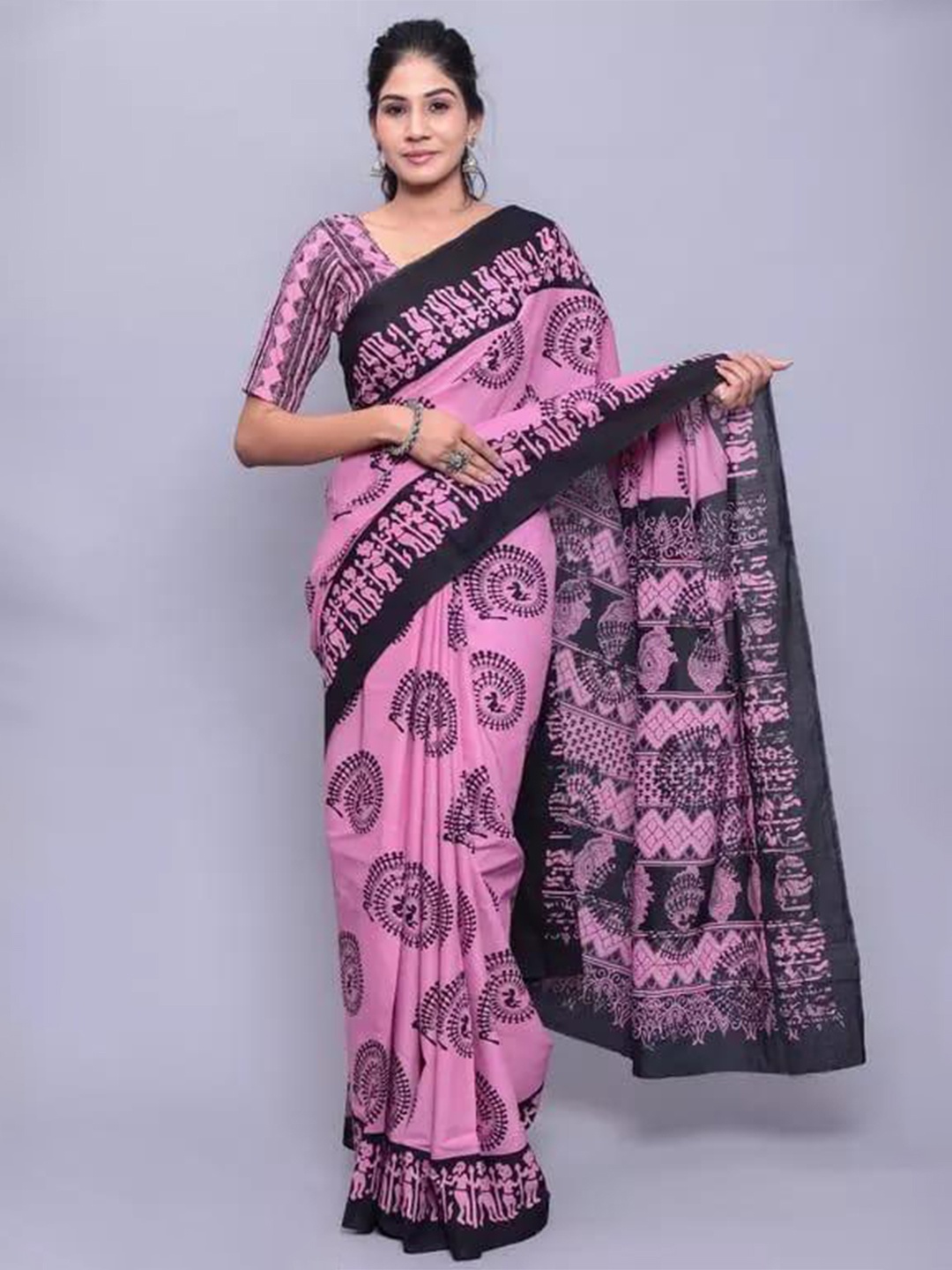 

TROPWEAR Ethnic Motifs Mulmul Cotton Hand Block Print Saree, Pink