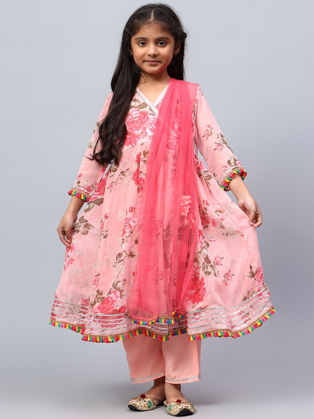 

BAESD Girls Floral Printed V-Neck Angrakha Gotta Patti Kurta with Palazzos & With Dupatta, Pink