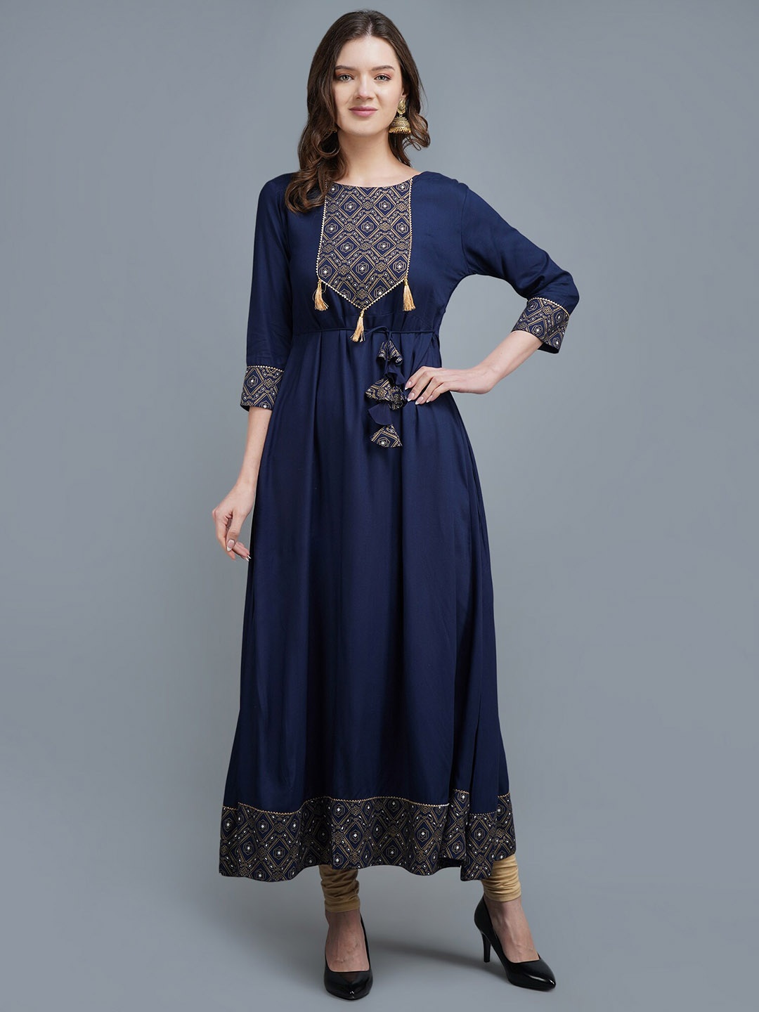 

MALANDRO Paisley Yoke Design Gotta Patti Anarkali Kurta, Blue