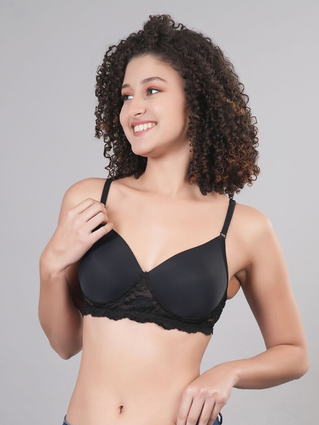 

Broiden Full Coverage Lightly Padded Bra All Day Comfort, Black