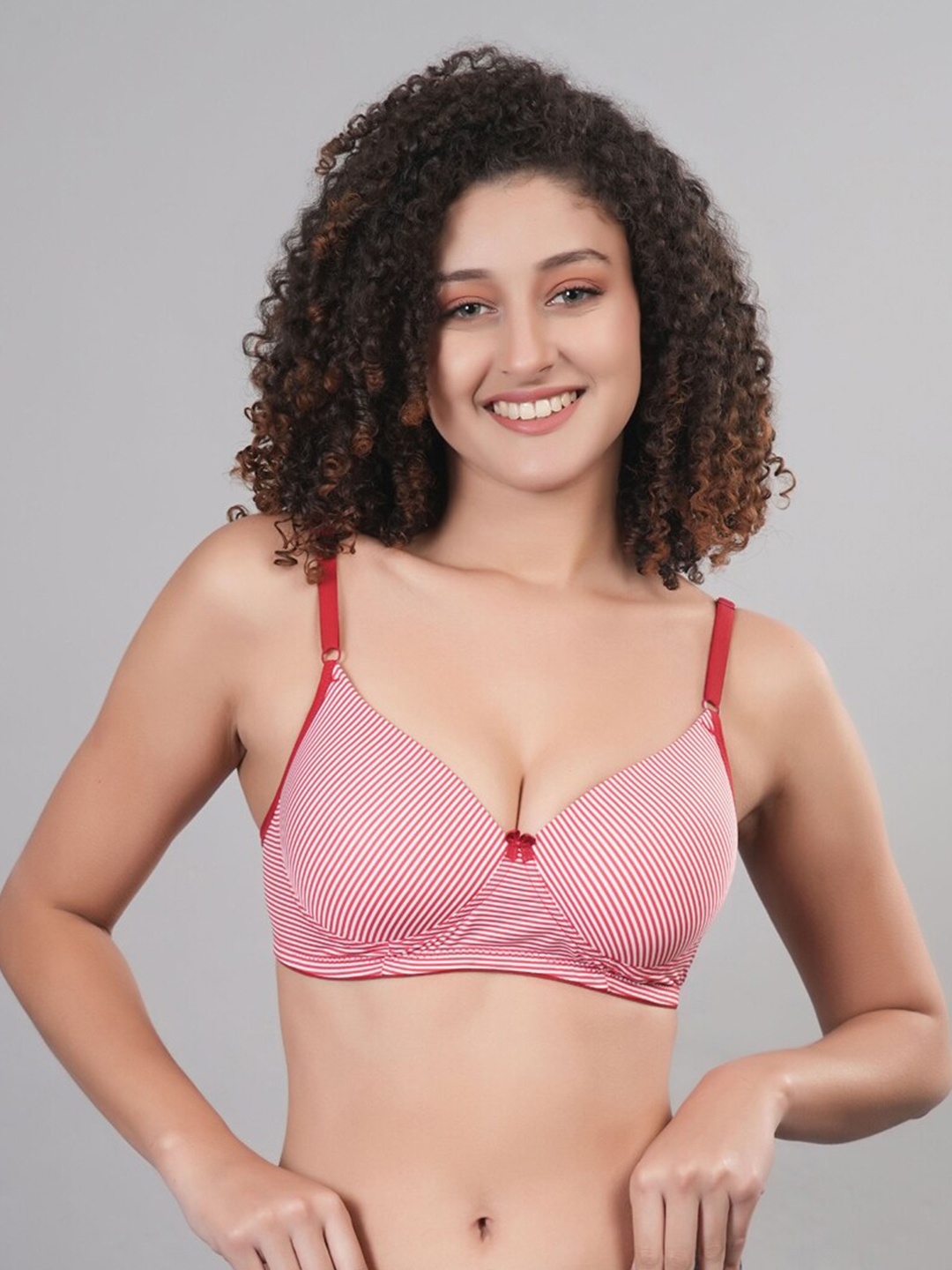 

Broiden Full Coverage Lightly Padded Bra All Day Comfort, Red