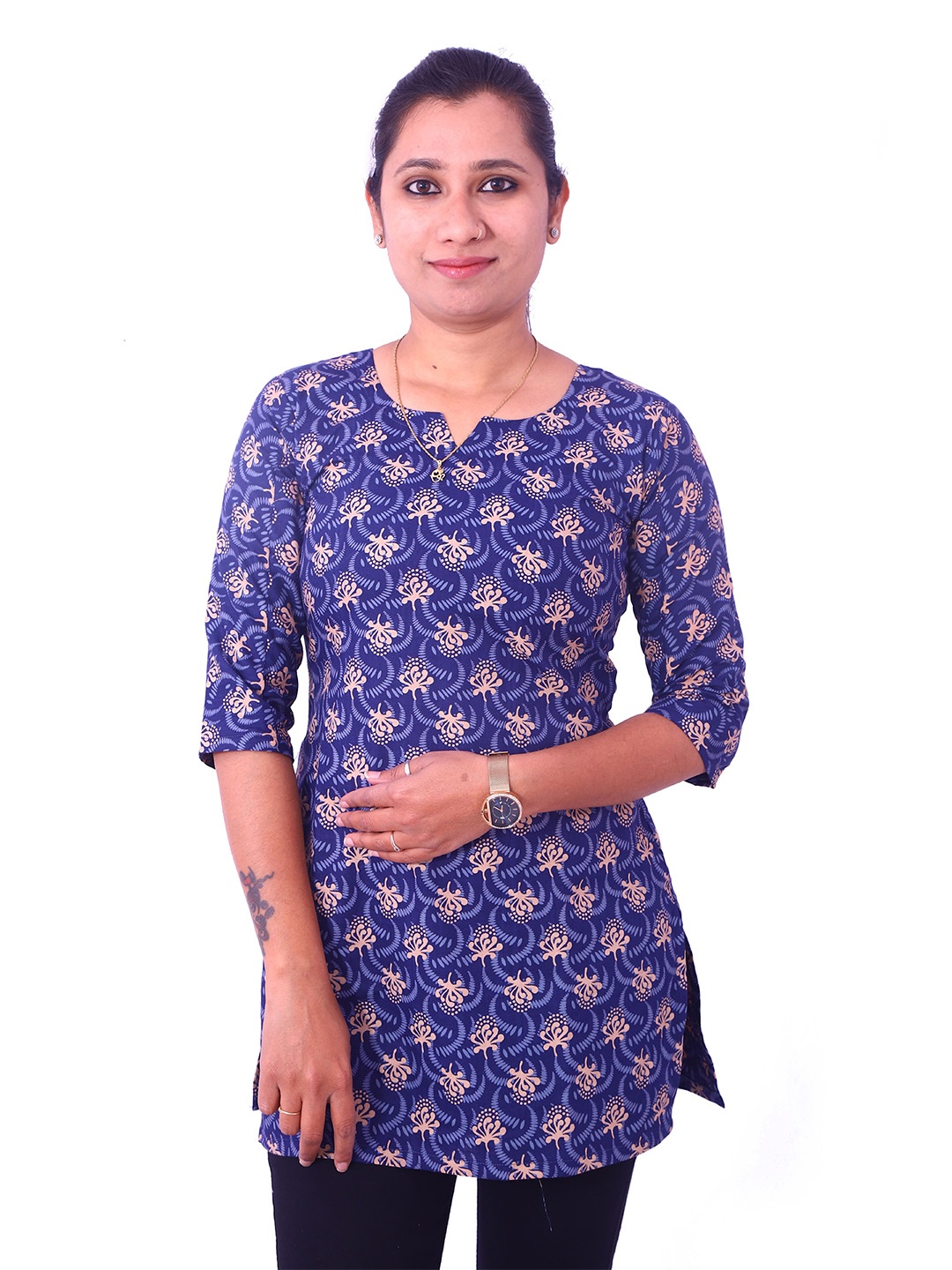 

WEAVERS SAGA Ethnic Motifs Printed Kurti, Blue