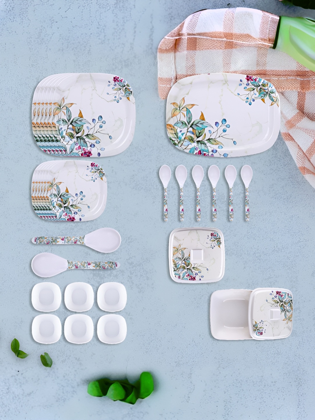 

USHA SHRIRAM Blue 31 Pieces Printed Melamine Dinner Set